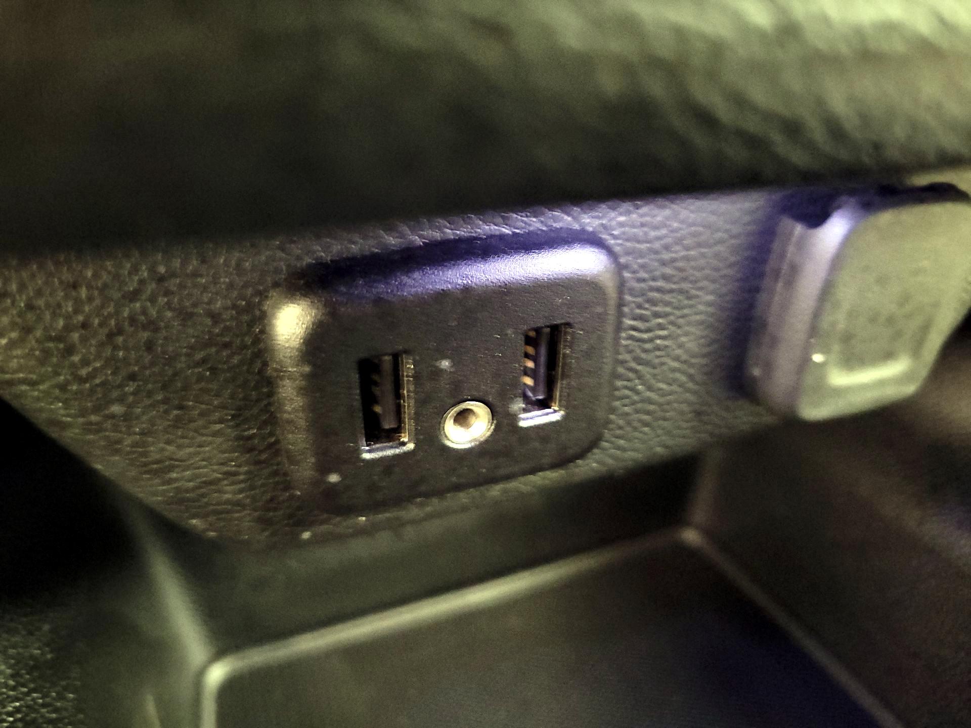 Thumbnail: 2023 Chevrolet Traverse - 18