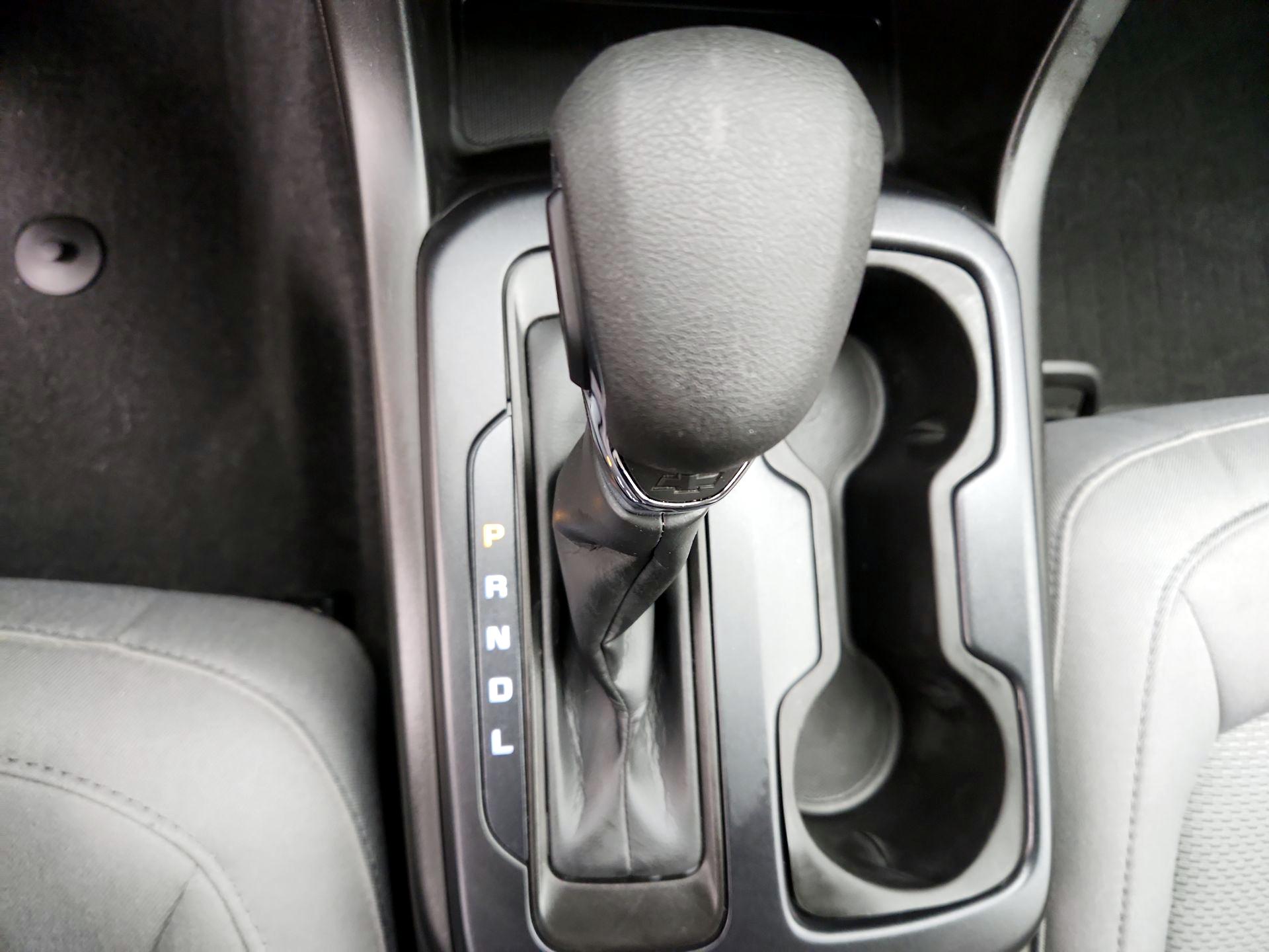 Thumbnail: 2022 Chevrolet Colorado - 17