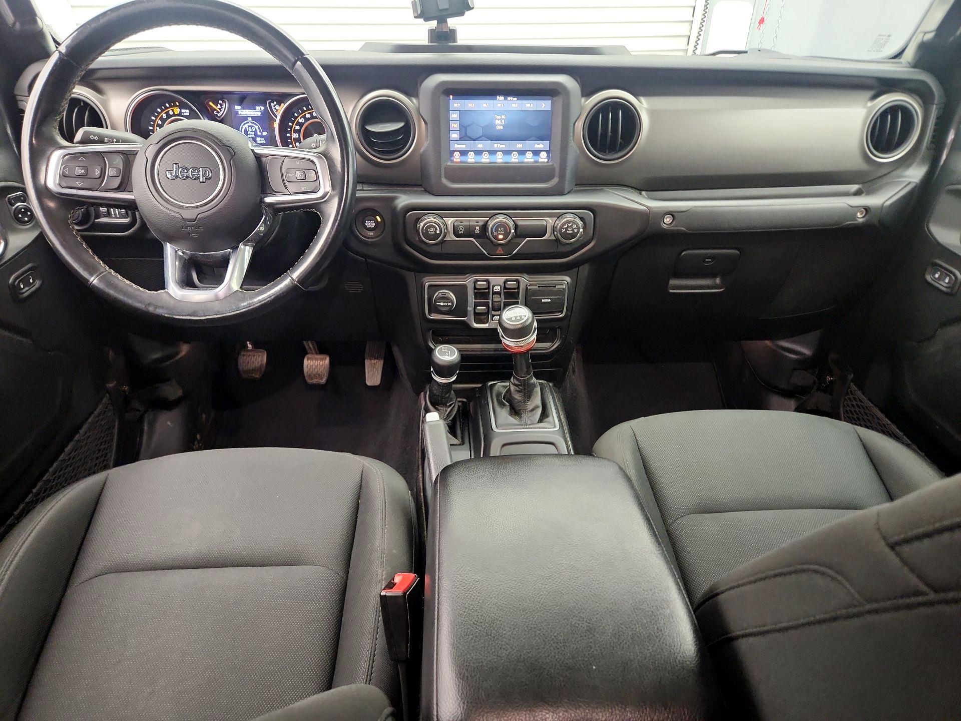 Thumbnail: 2020 Jeep Gladiator - 9