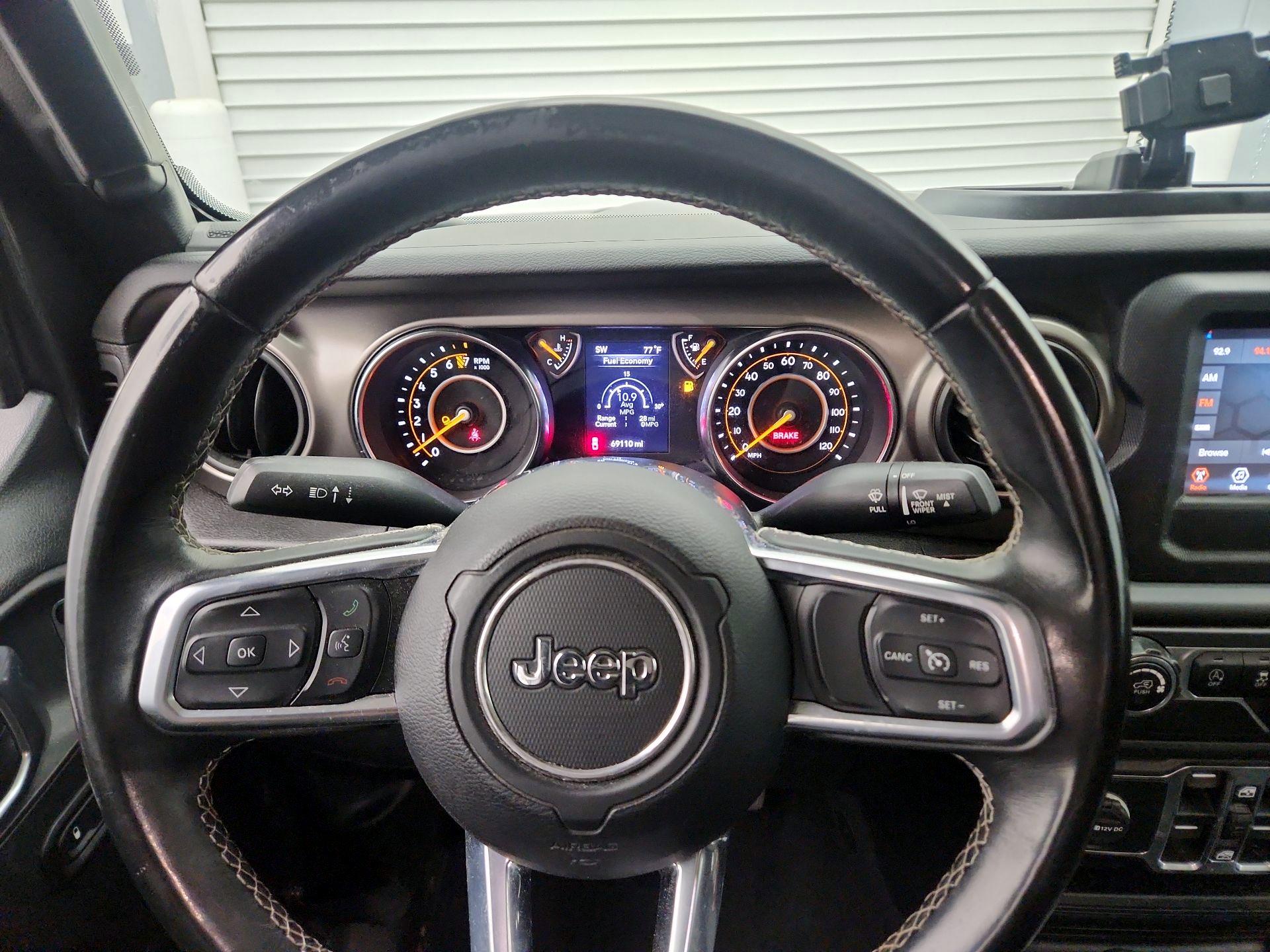 Thumbnail: 2020 Jeep Gladiator - 10