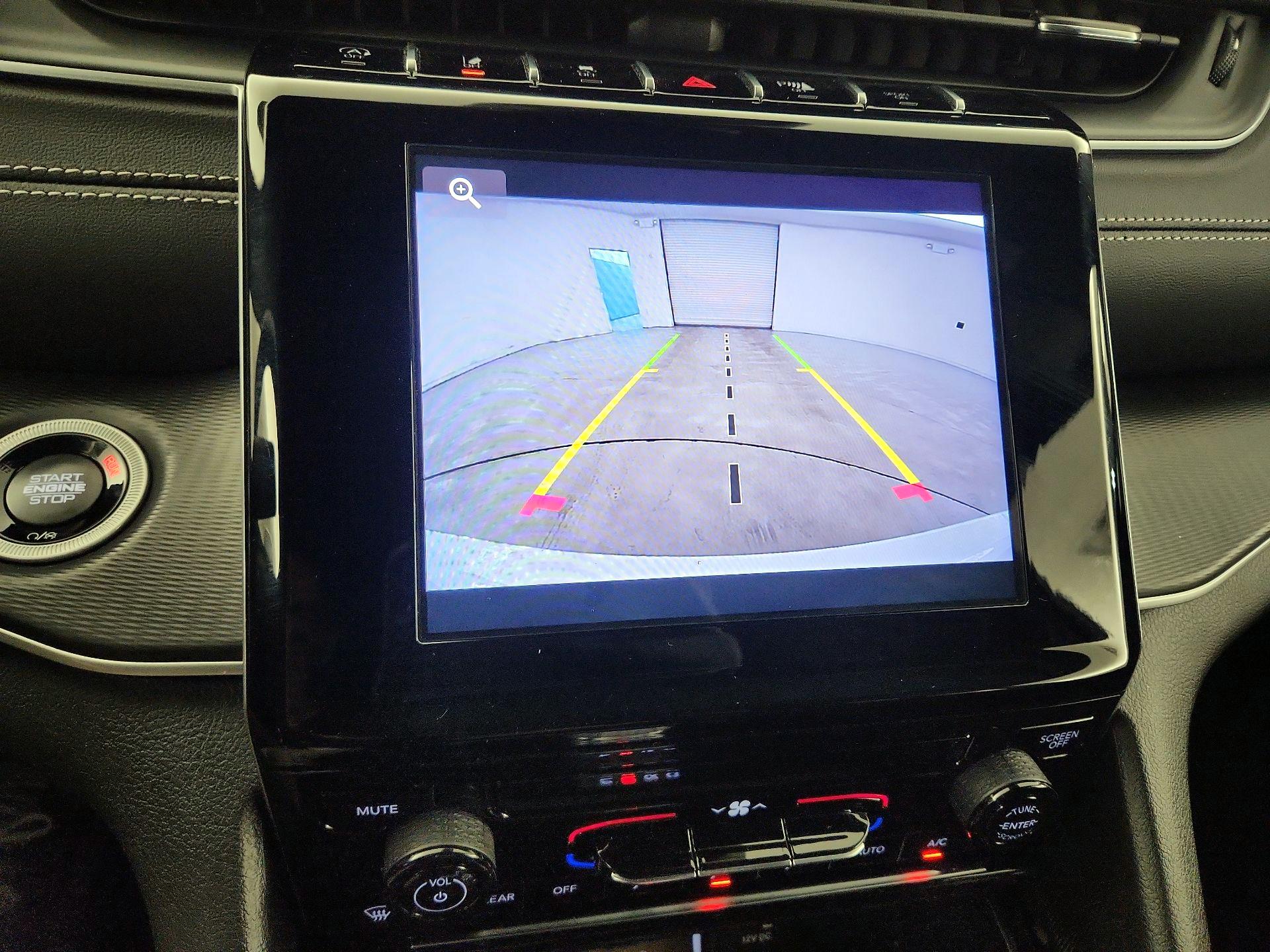 Thumbnail: 2025 Jeep Grand Cherokee - 14