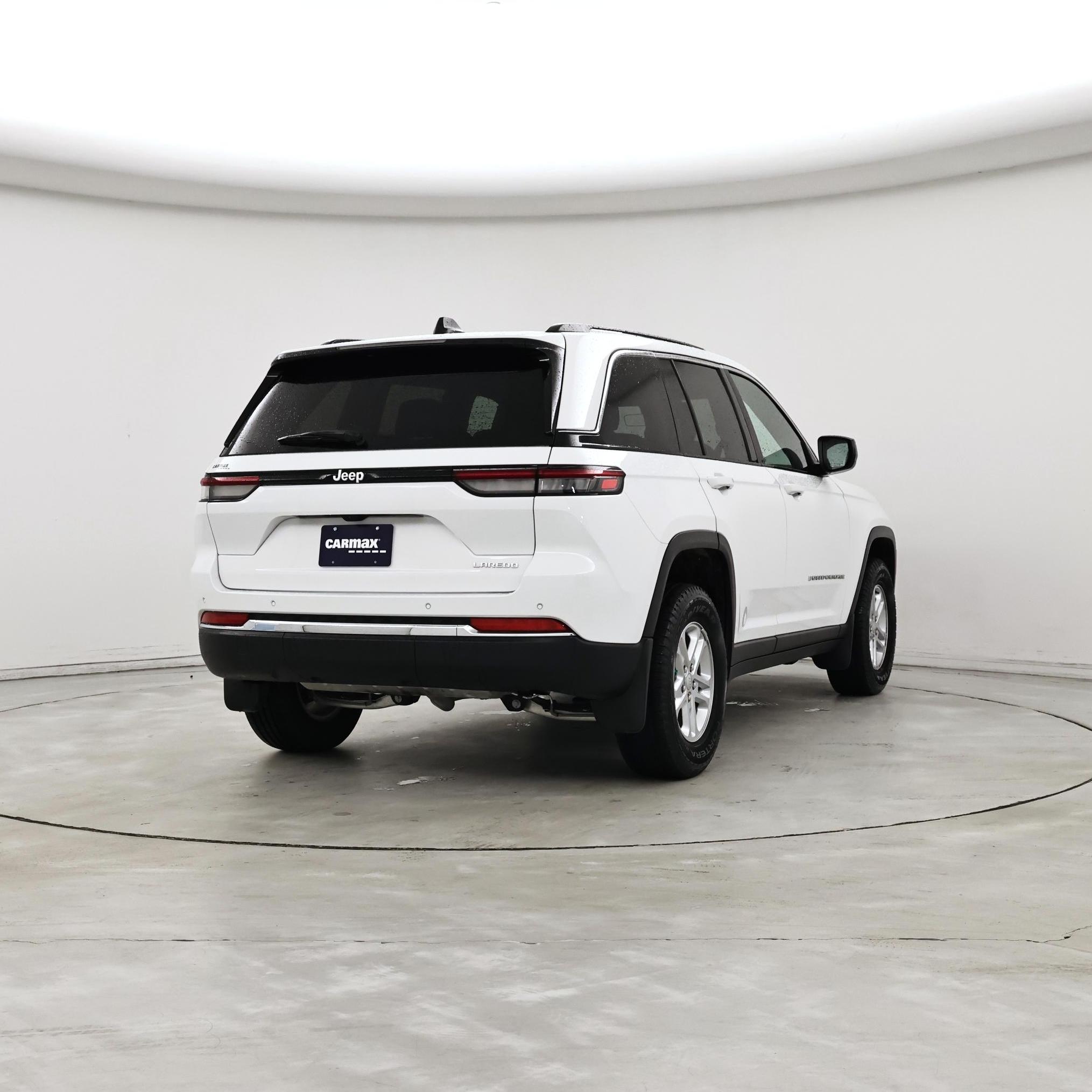 Thumbnail: 2025 Jeep Grand Cherokee - 8