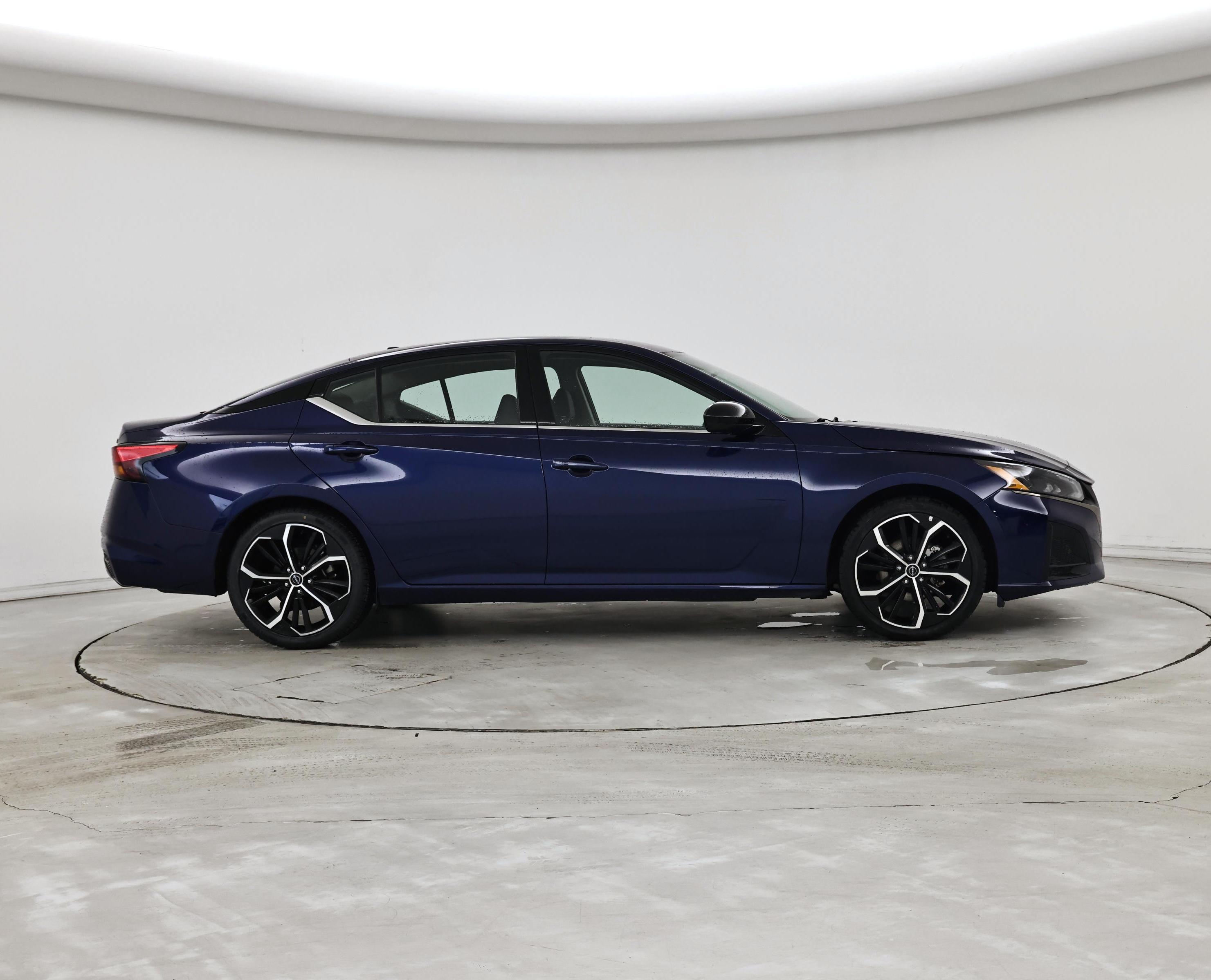 Thumbnail: 2024 Nissan Altima - 7