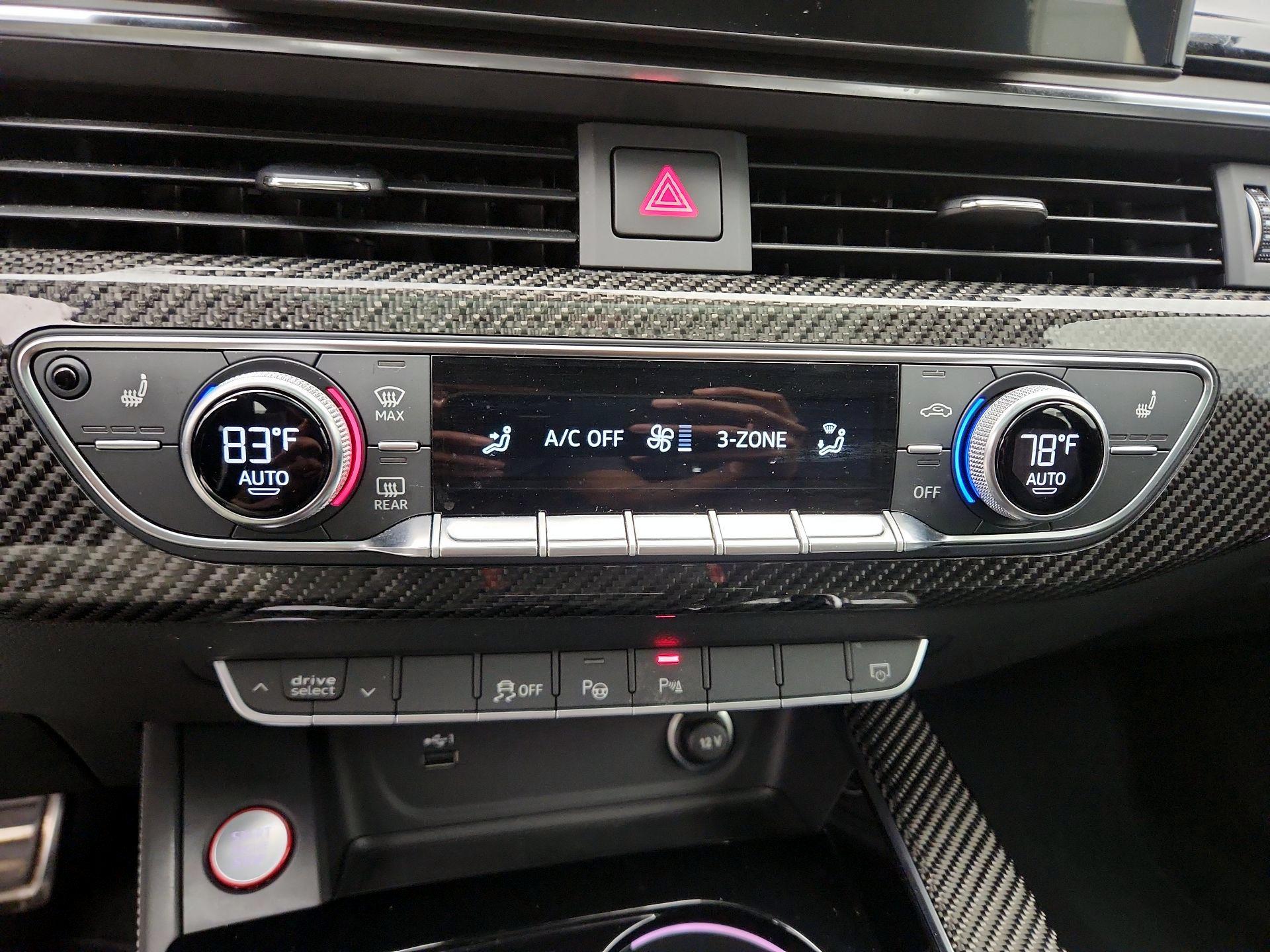 Thumbnail: 2021 Audi RS 5 - 17