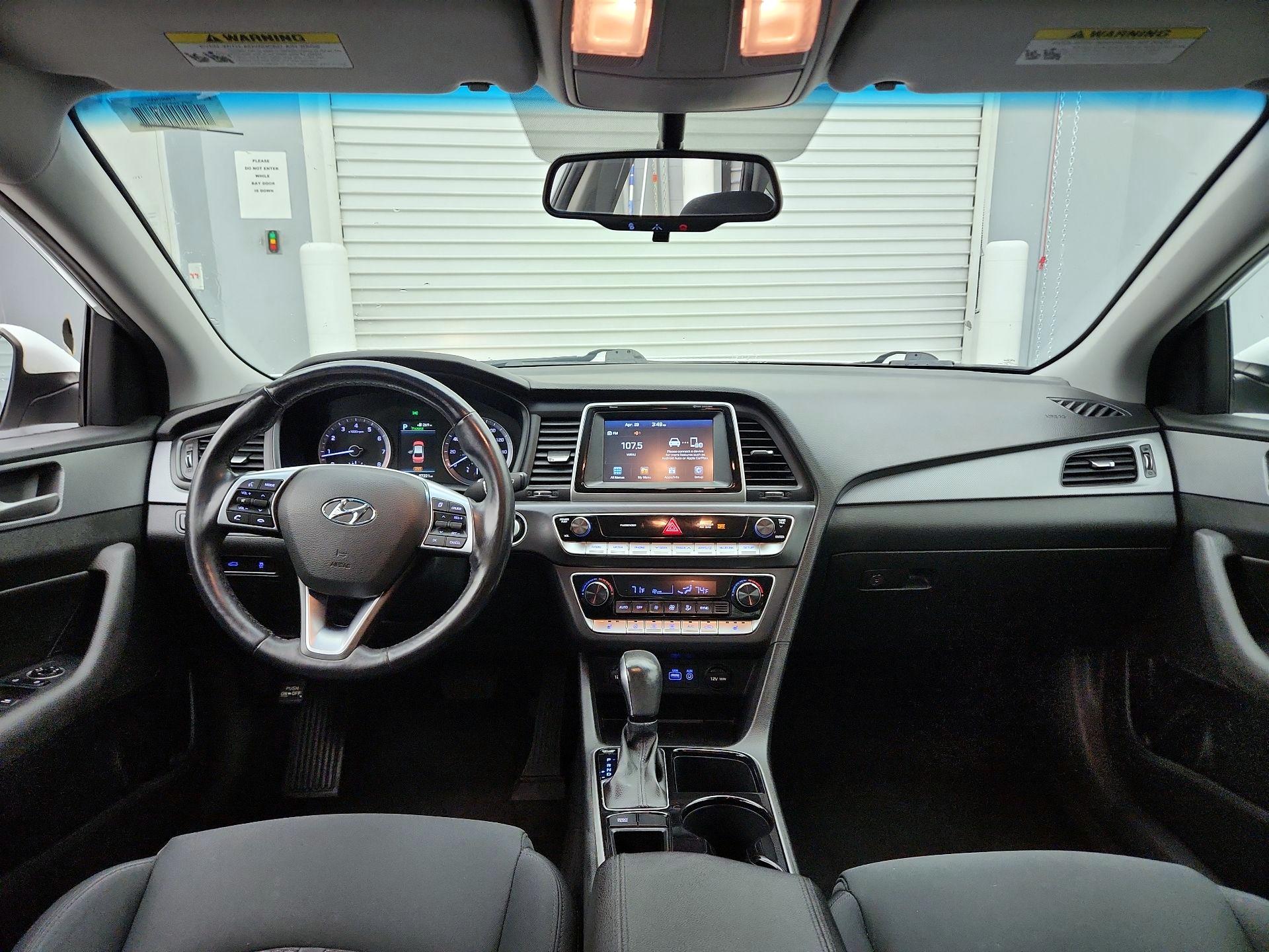 Thumbnail: 2019 Hyundai Sonata - 9