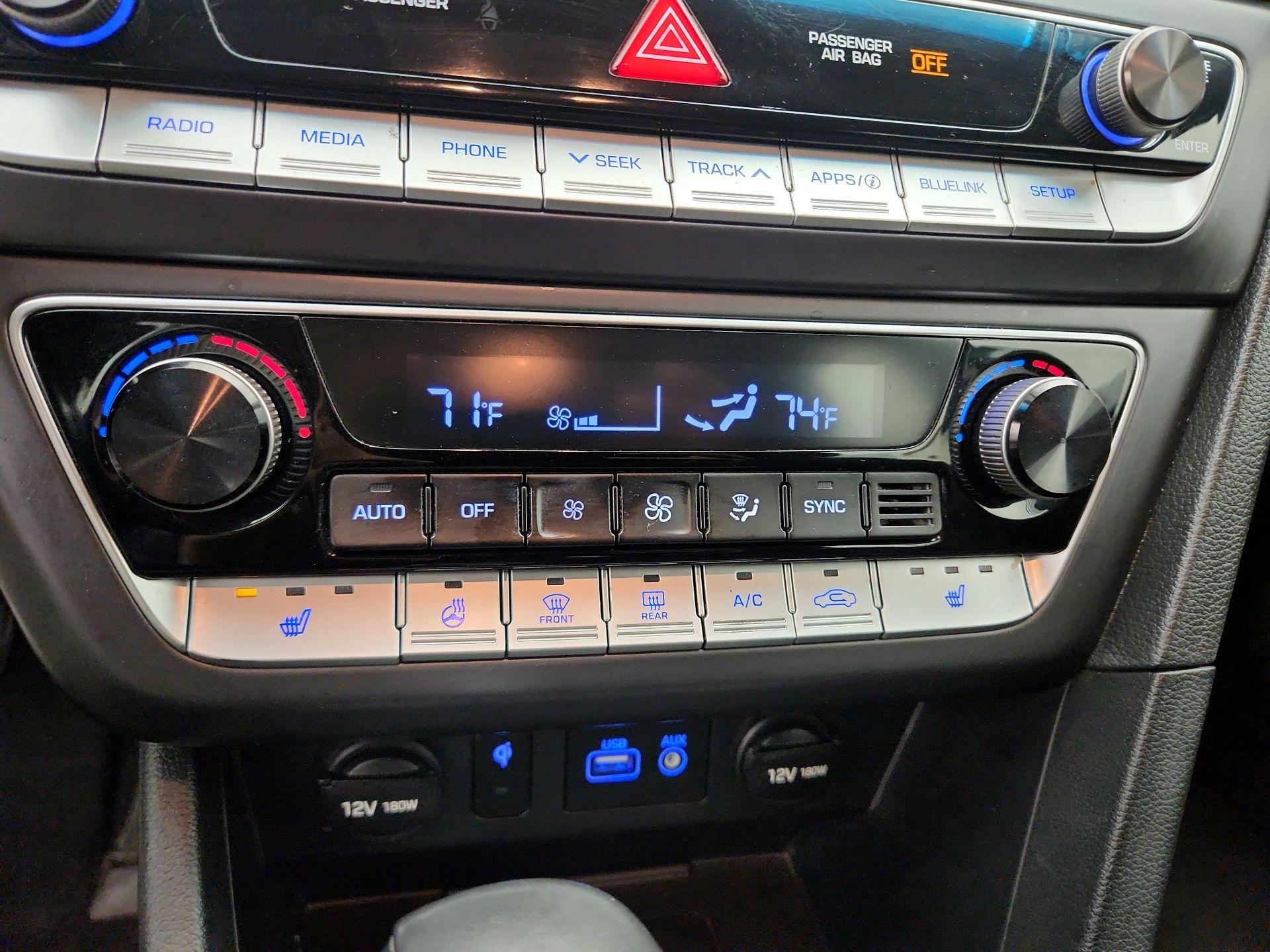 Thumbnail: 2019 Hyundai Sonata - 16