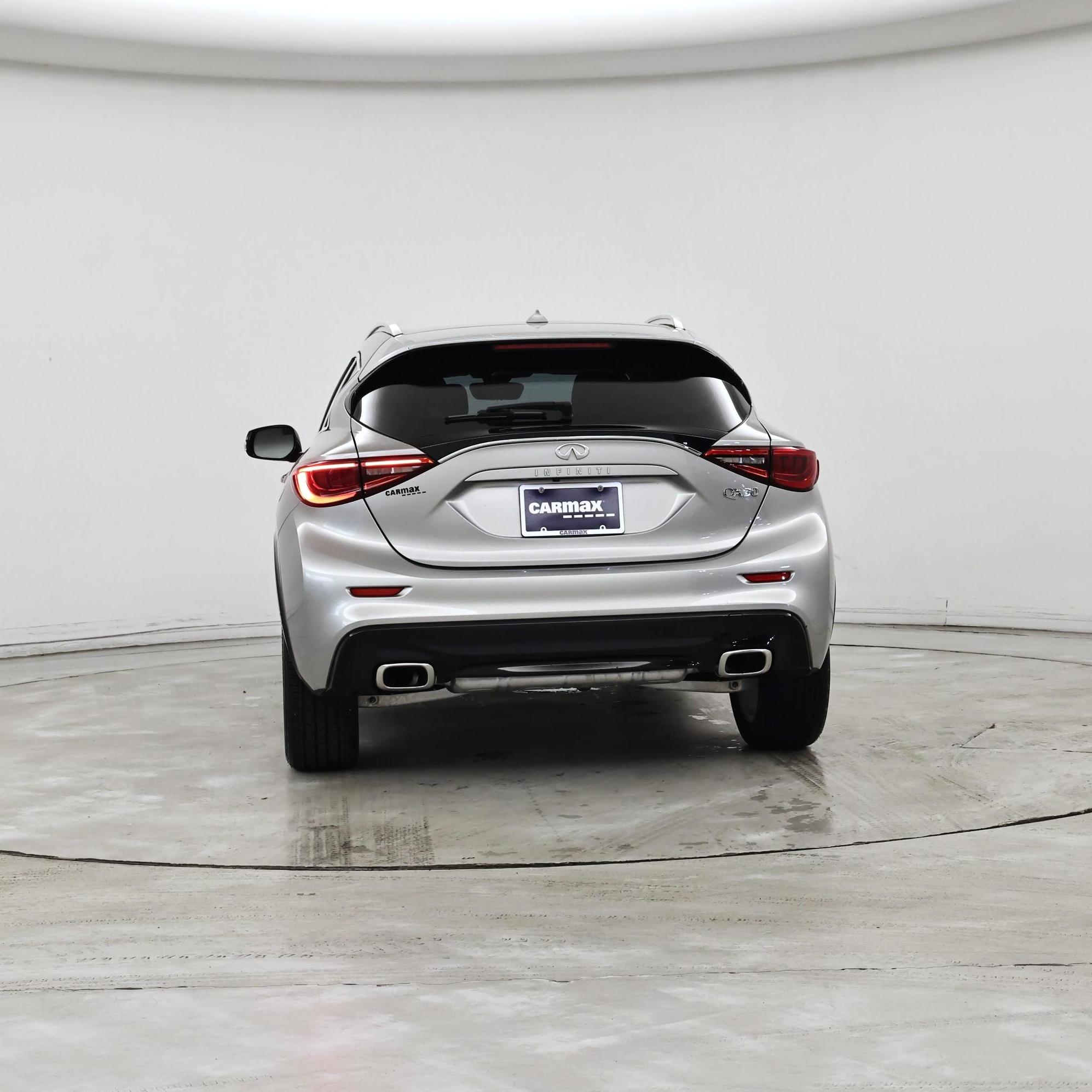 Thumbnail: 2018 INFINITI QX30 - 6