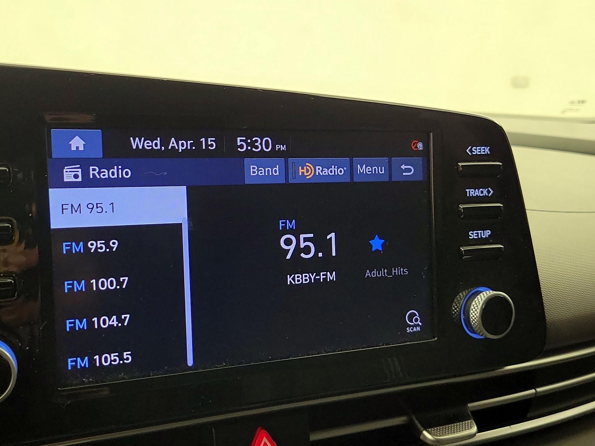 Thumbnail: 2022 Hyundai Elantra - 14