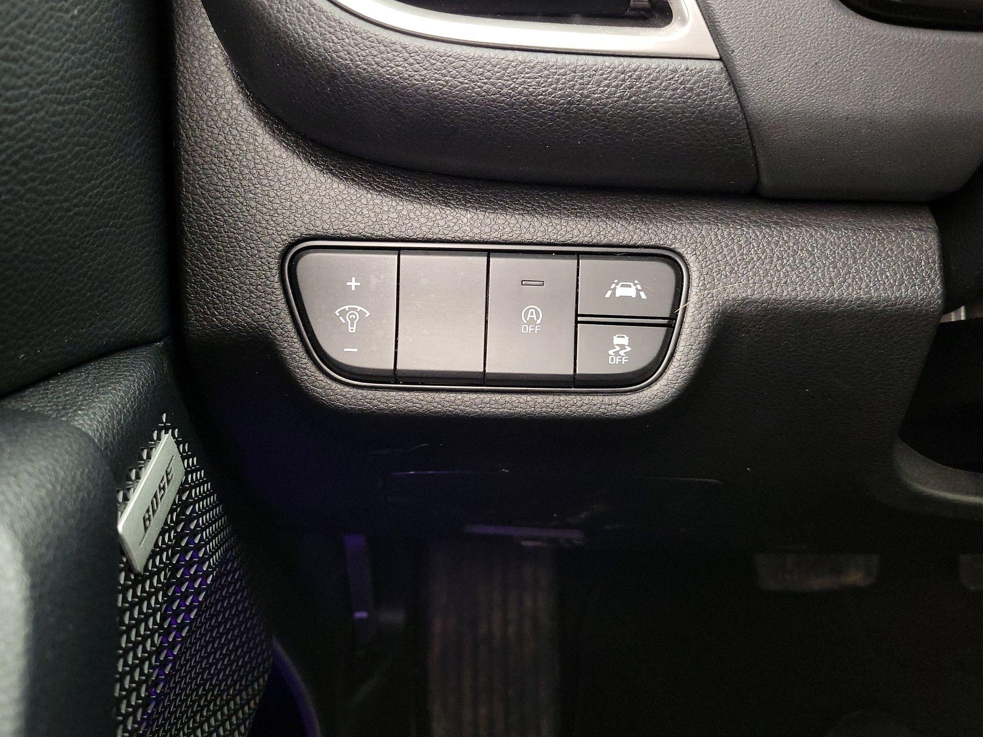 Thumbnail: 2023 Kia Seltos - 13