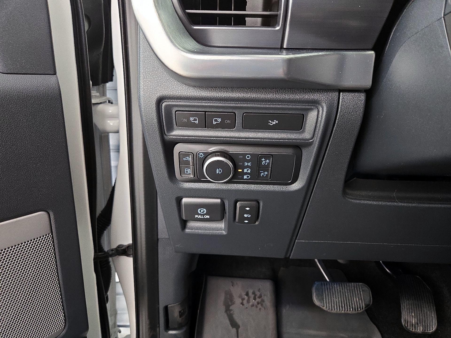 Thumbnail: 2022 Ford F-150 - 13