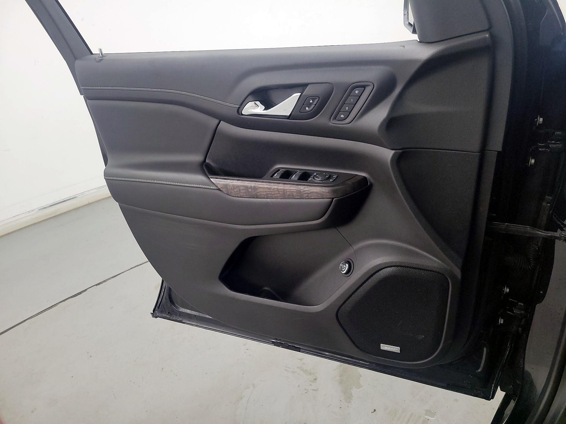 Thumbnail: 2023 GMC Acadia - 12