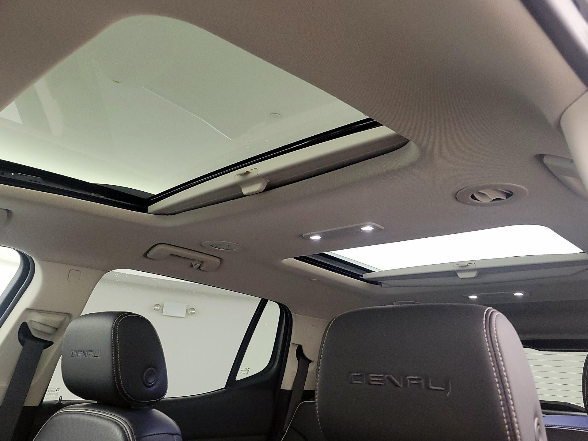 Thumbnail: 2023 GMC Acadia - 20