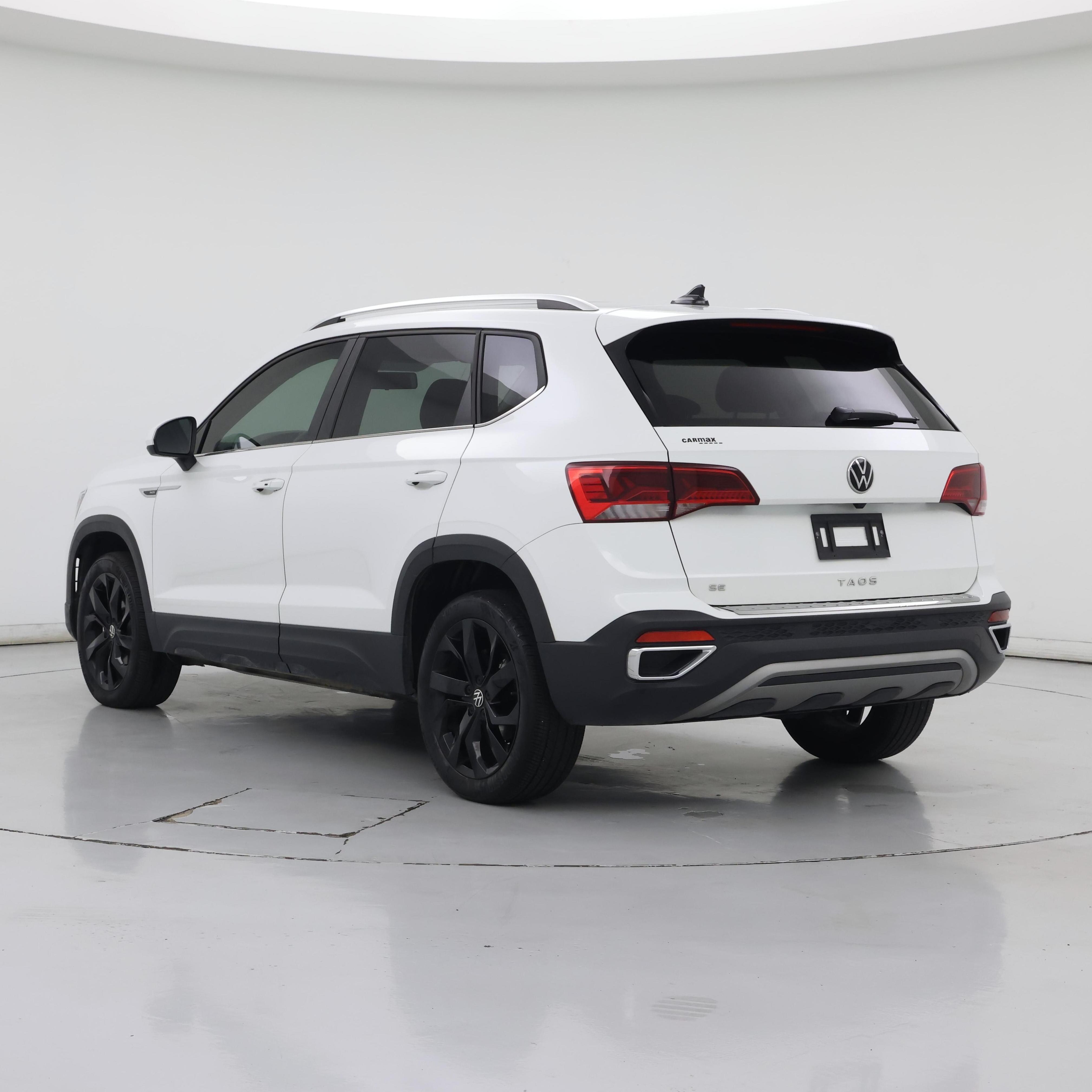 Thumbnail: 2022 Volkswagen Taos - 2