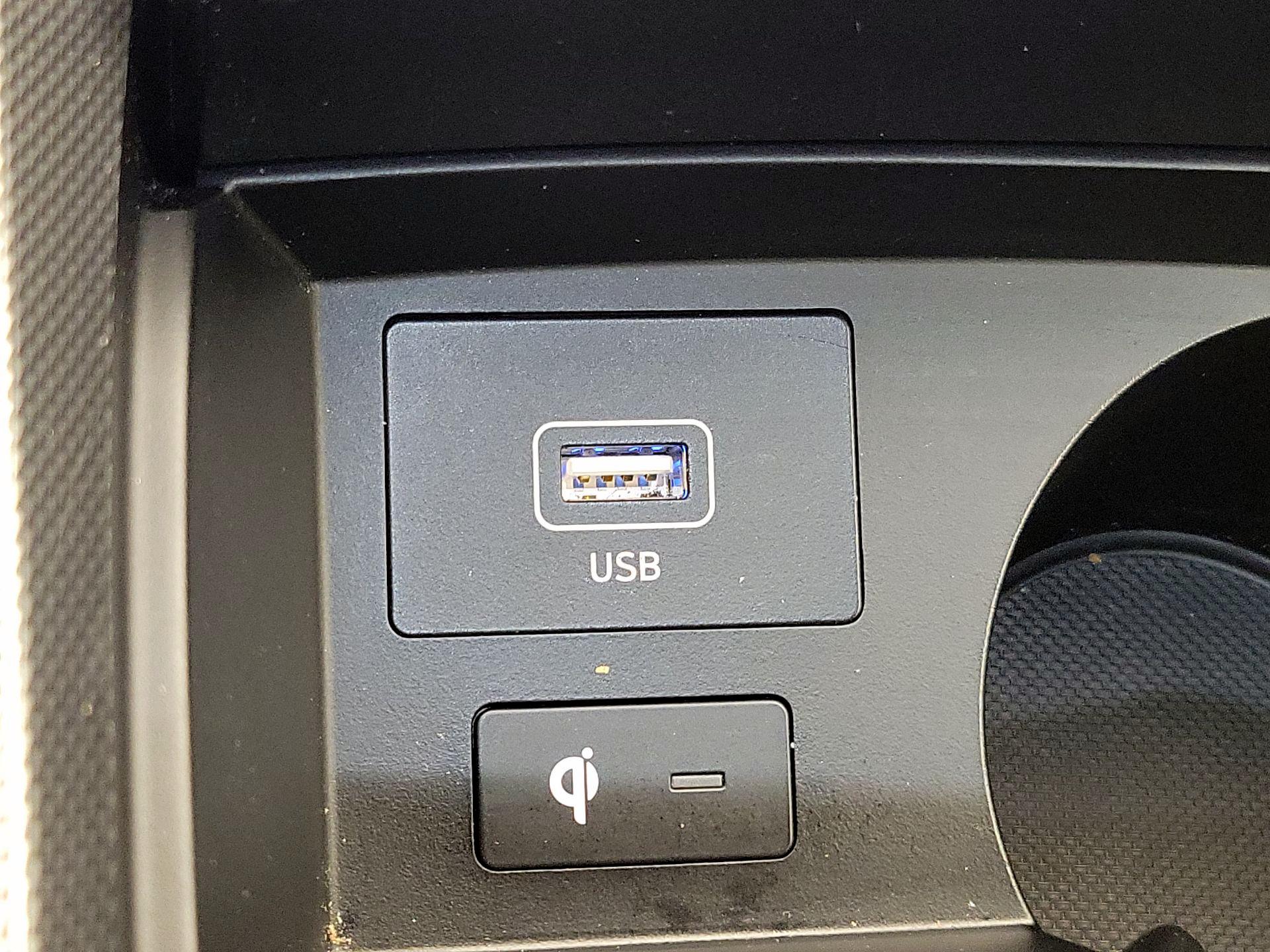 Thumbnail: 2023 Hyundai Santa Fe - 19