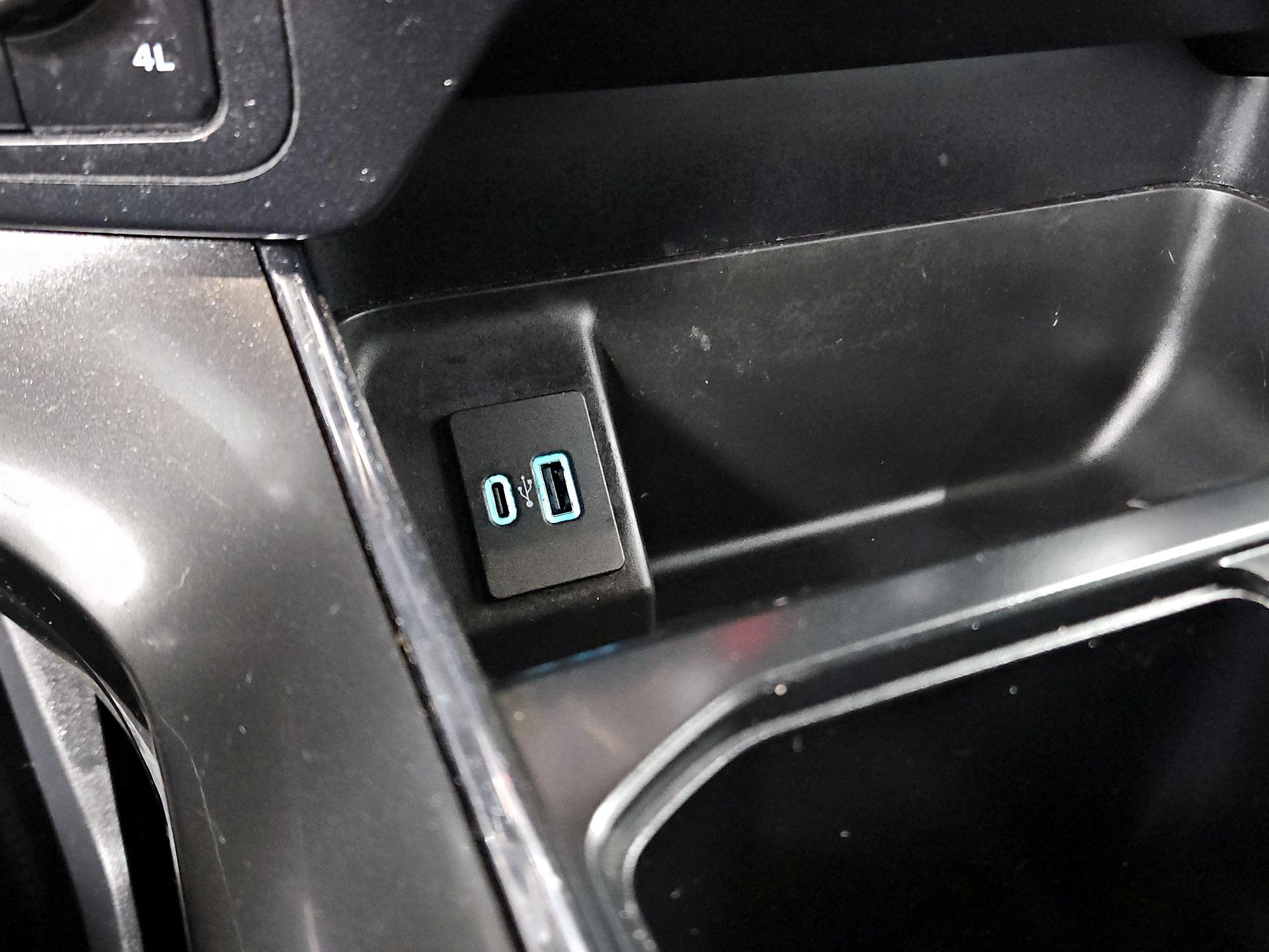 Thumbnail: 2023 Ford F-150 - 19