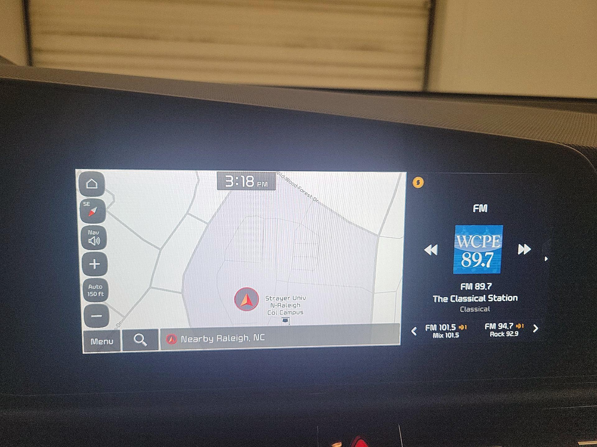 Thumbnail: 2024 Kia Niro - 14