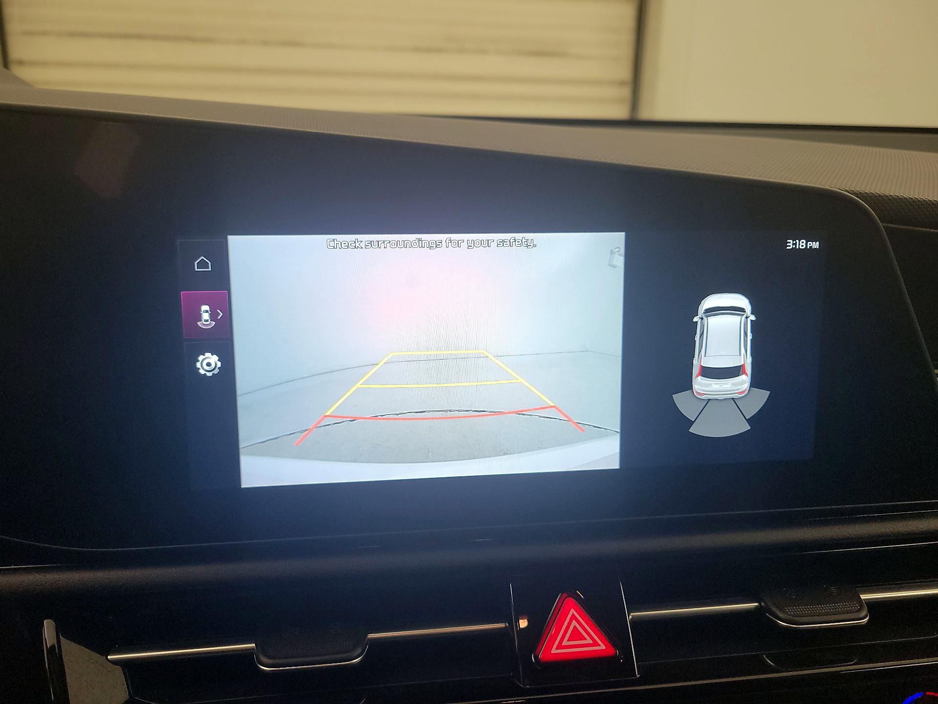 Thumbnail: 2024 Kia Niro - 15