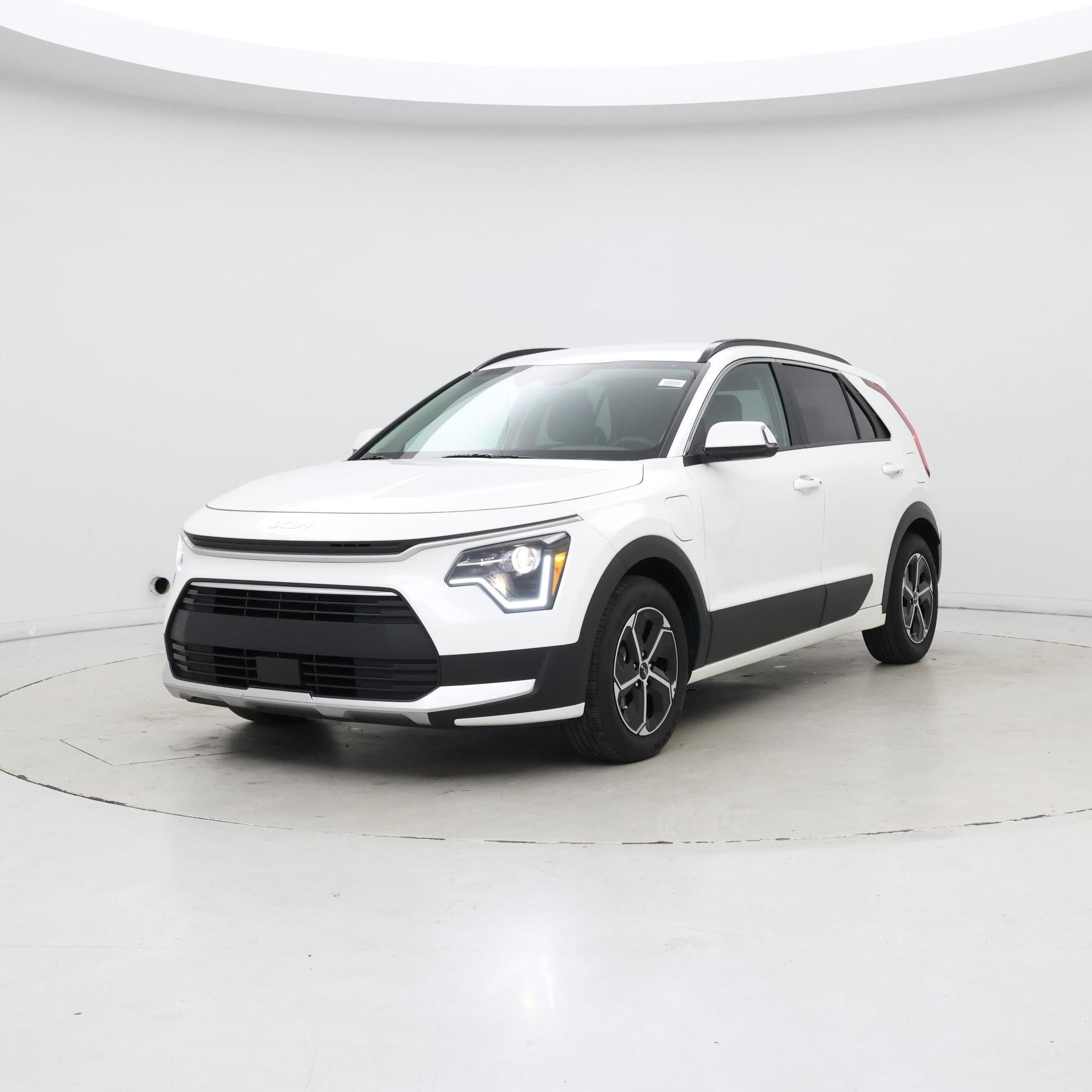 Thumbnail: 2024 Kia Niro - 4