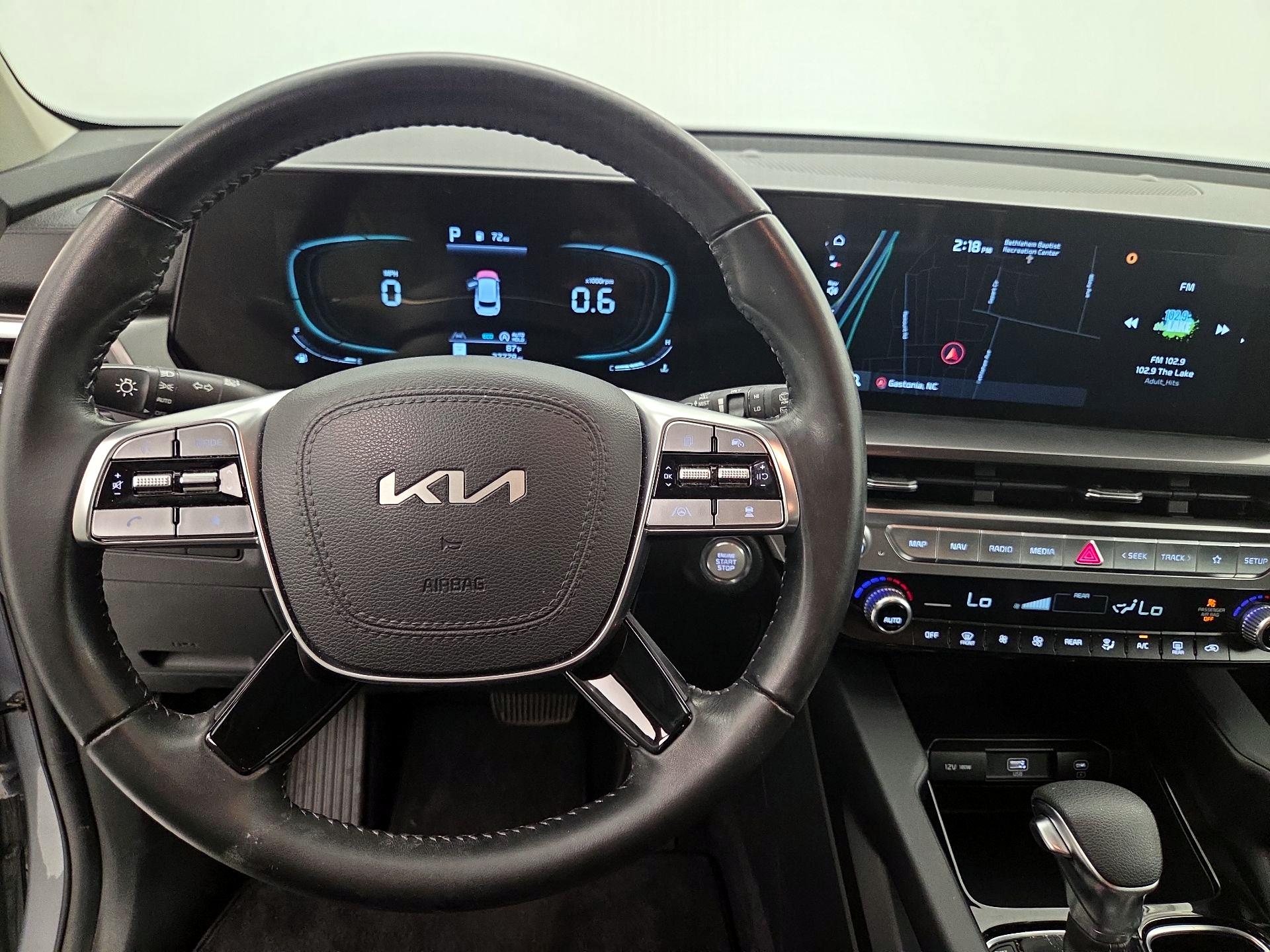 Thumbnail: 2023 Kia Telluride - 10
