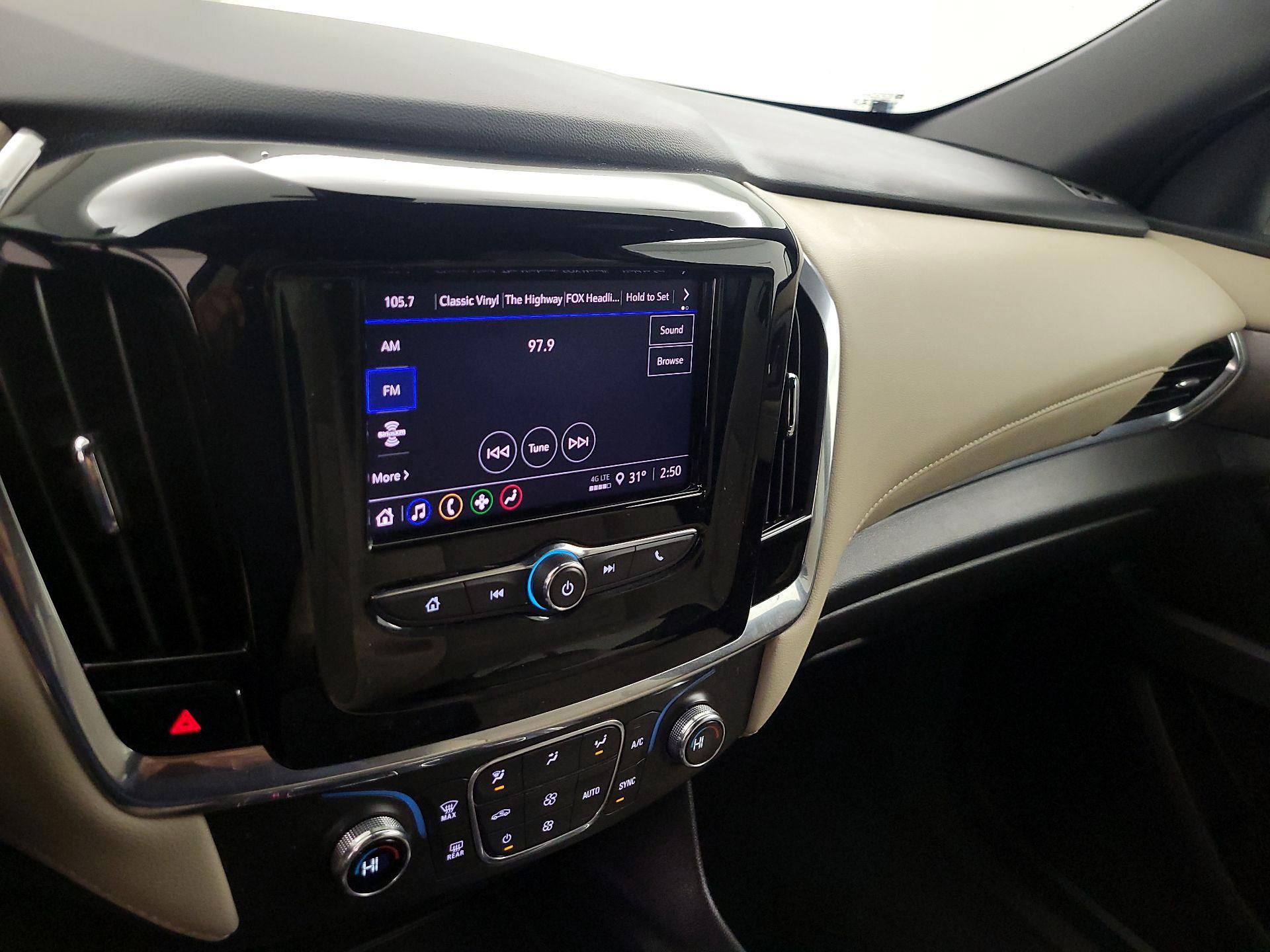 Thumbnail: 2023 Chevrolet Traverse - 15