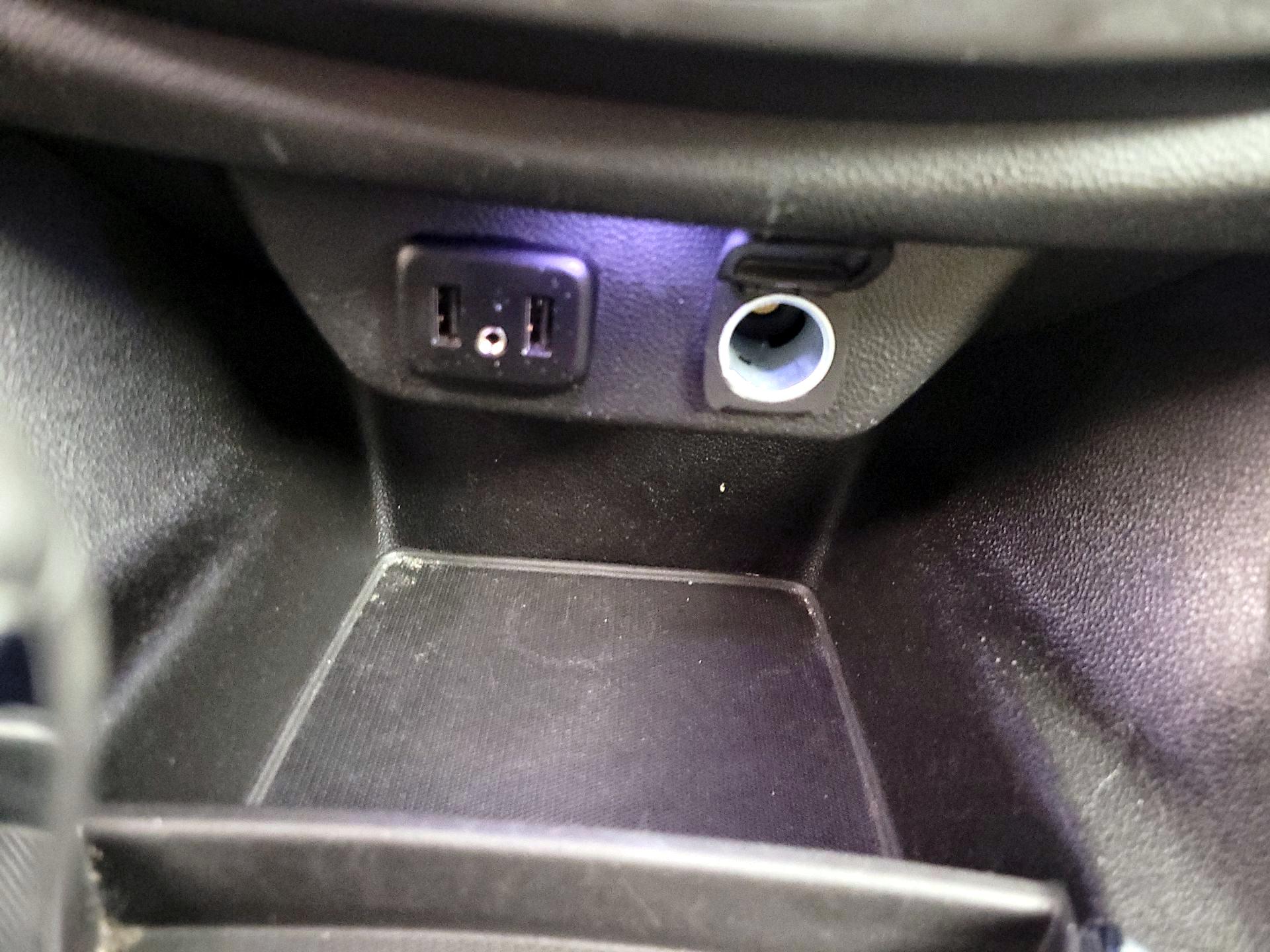 Thumbnail: 2023 Chevrolet Traverse - 18