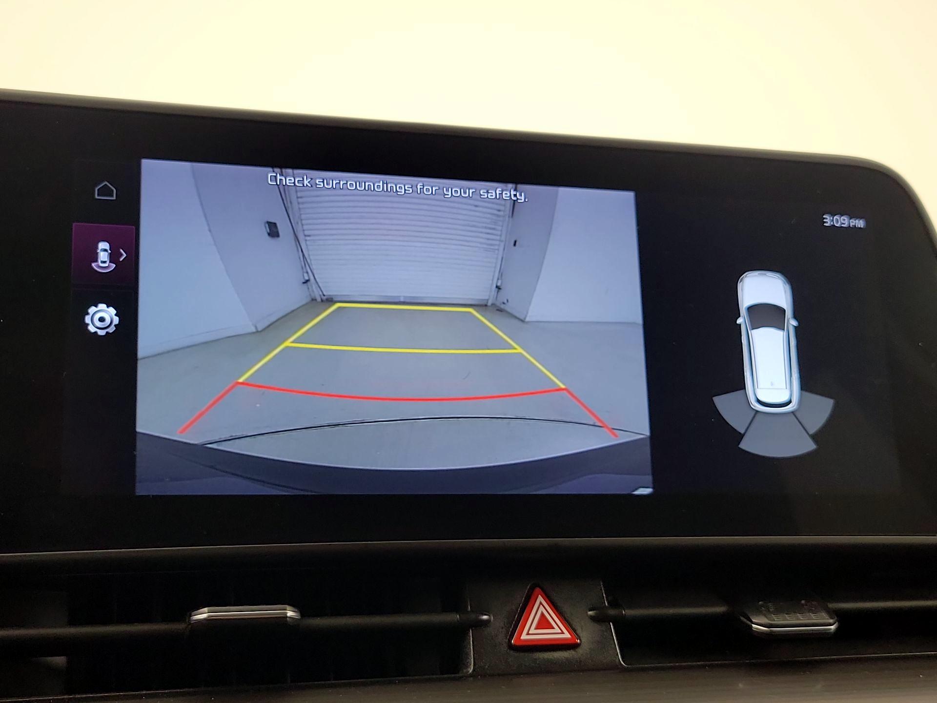 Thumbnail: 2023 Kia Sportage - 15