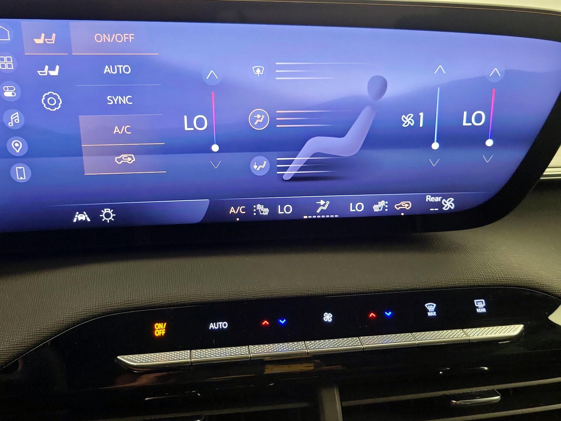 Thumbnail: 2025 Buick Enclave - 17