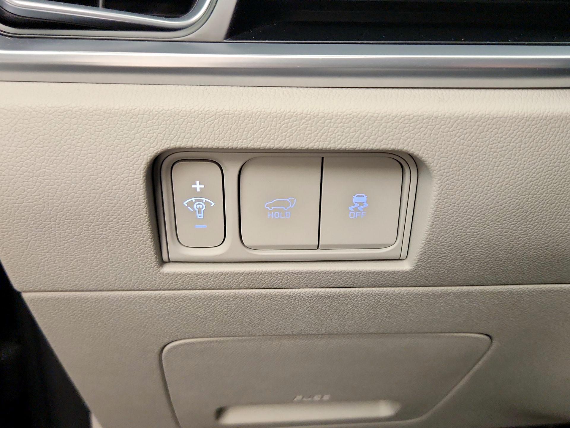 Thumbnail: 2024 Kia Sorento - 13