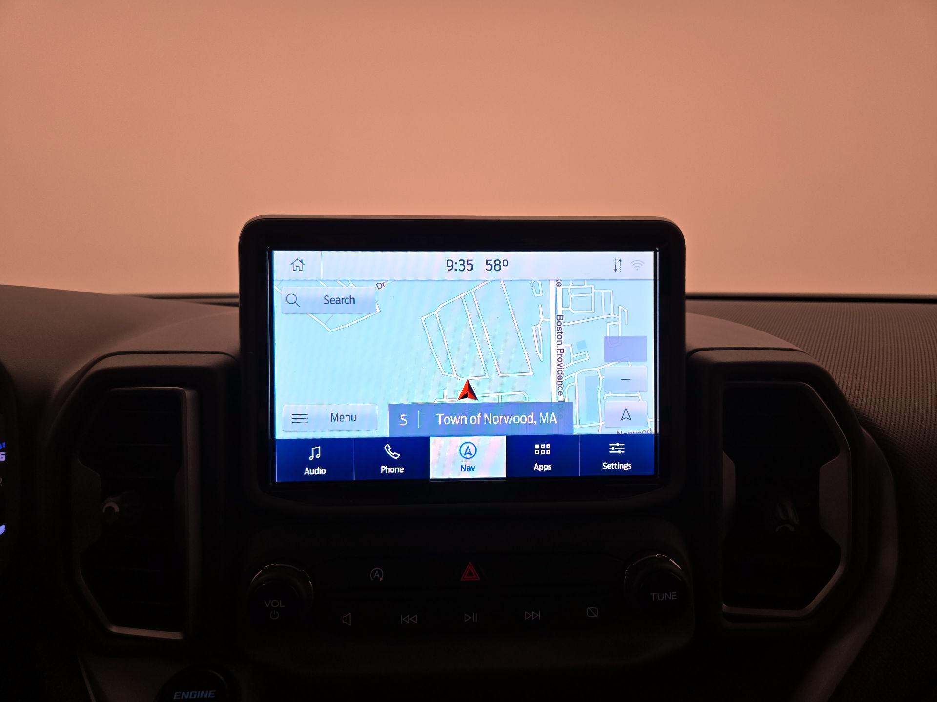 Thumbnail: 2022 Ford Bronco Sport - 14