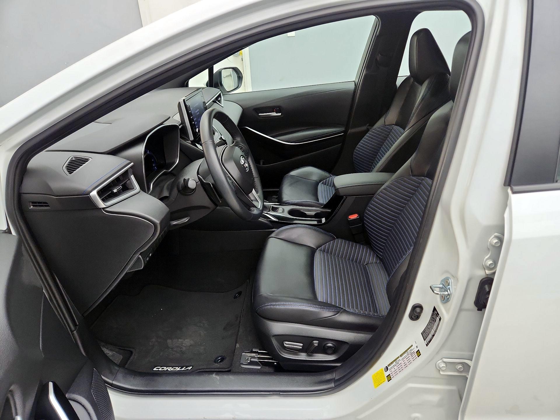 Thumbnail: 2021 Toyota Corolla - 11