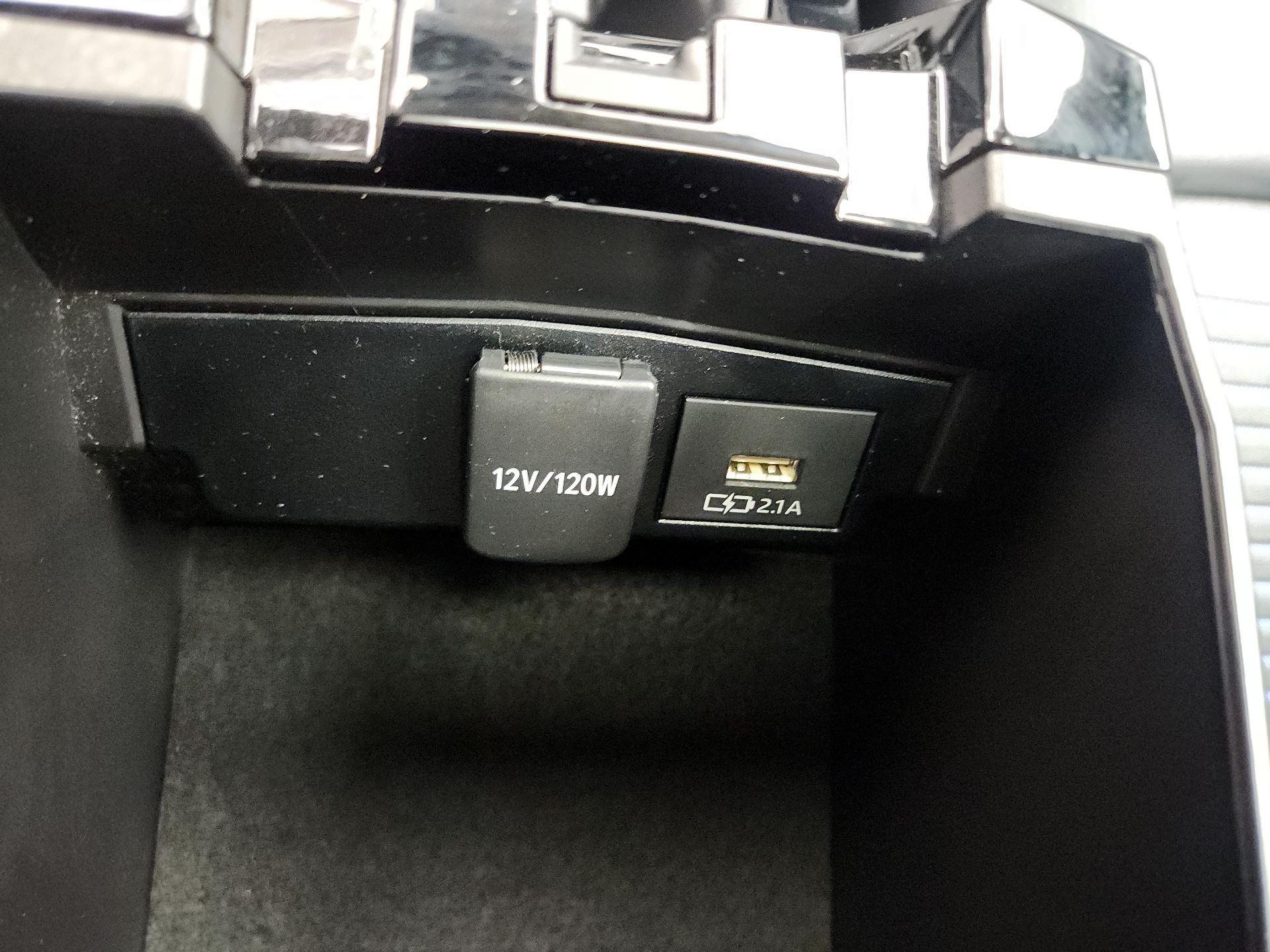 Thumbnail: 2021 Toyota Corolla - 18