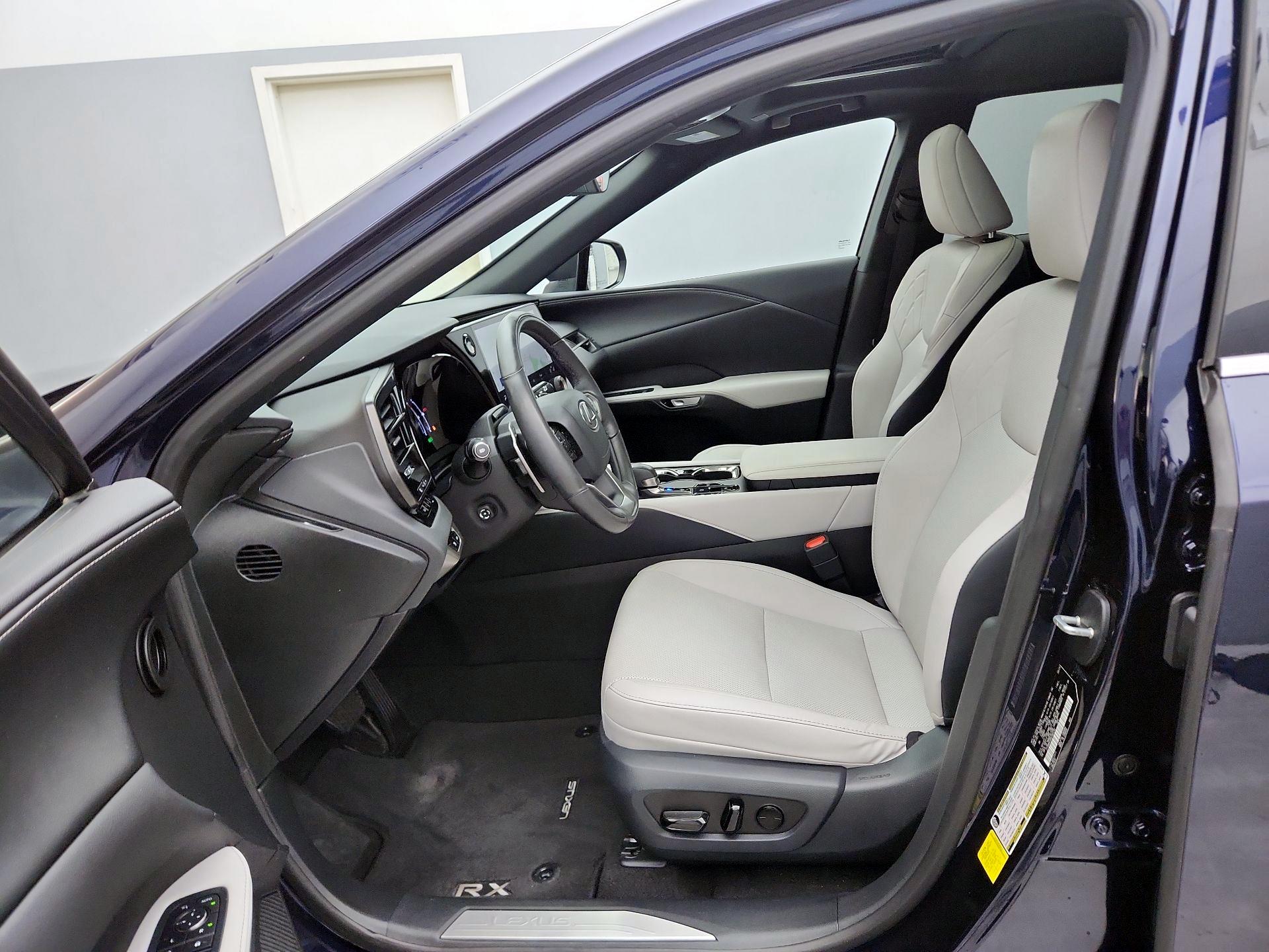 Thumbnail: 2024 Lexus RX - 11