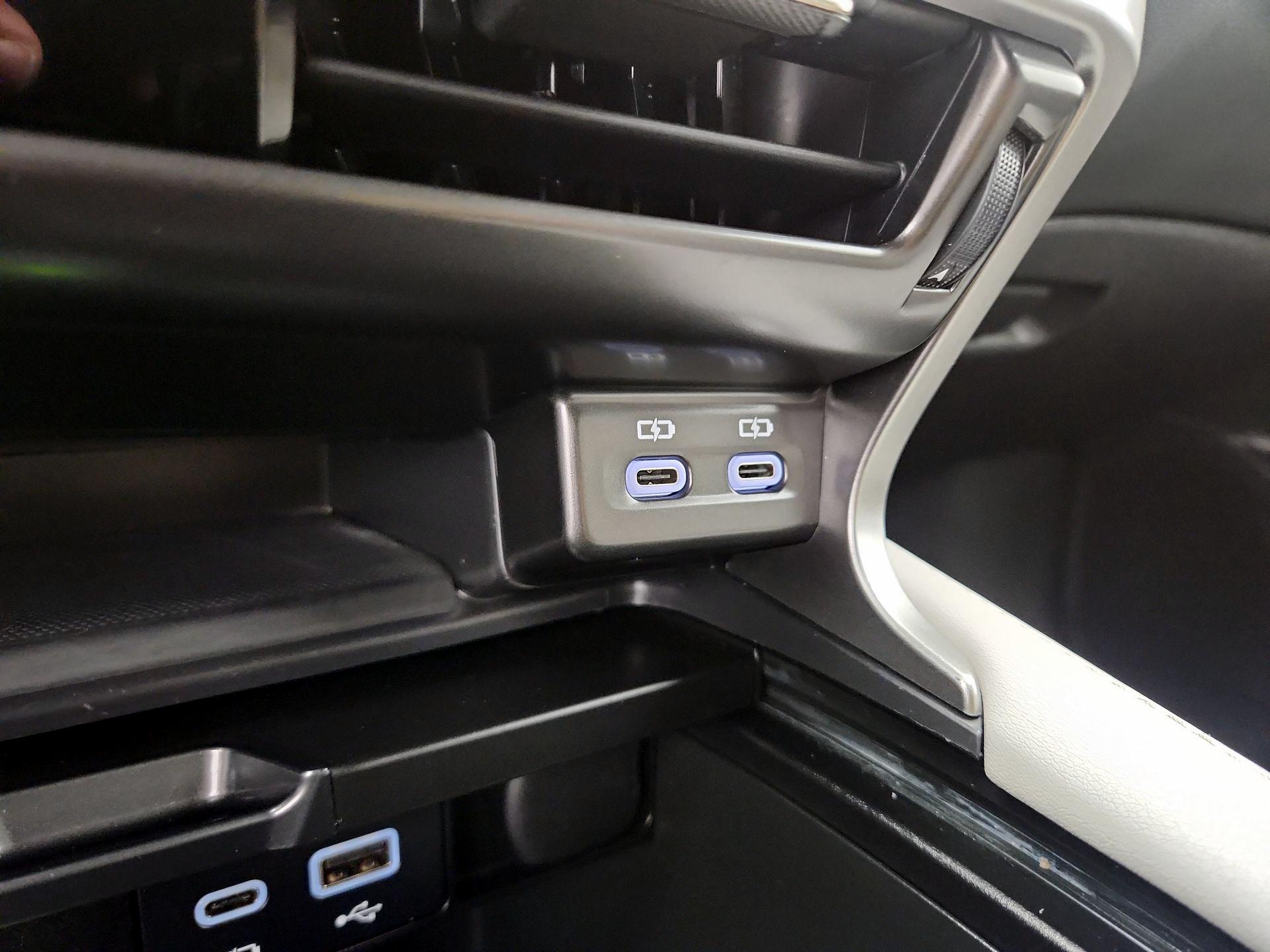 Thumbnail: 2024 Lexus RX - 19