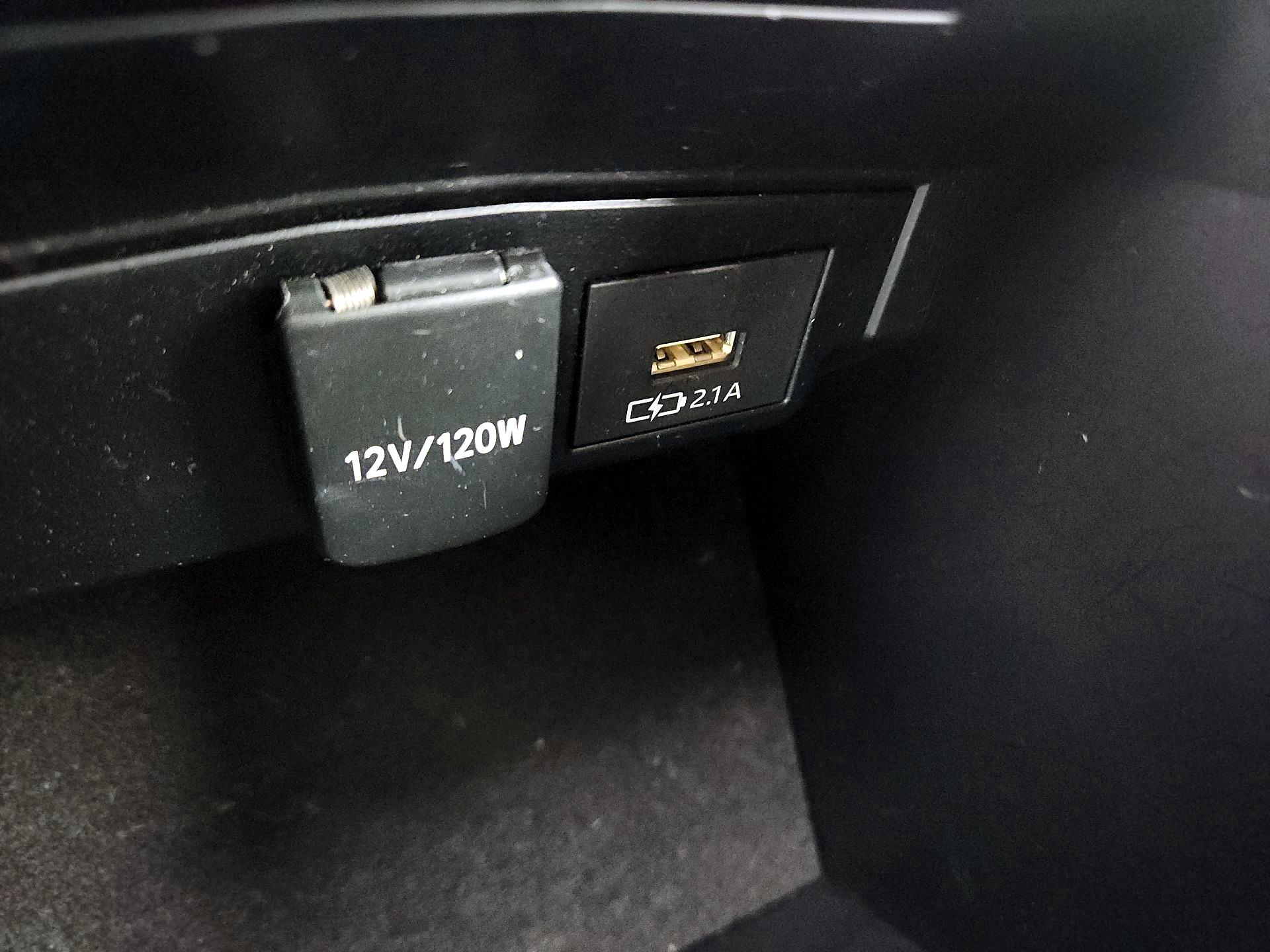 Thumbnail: 2021 Toyota Corolla - 18