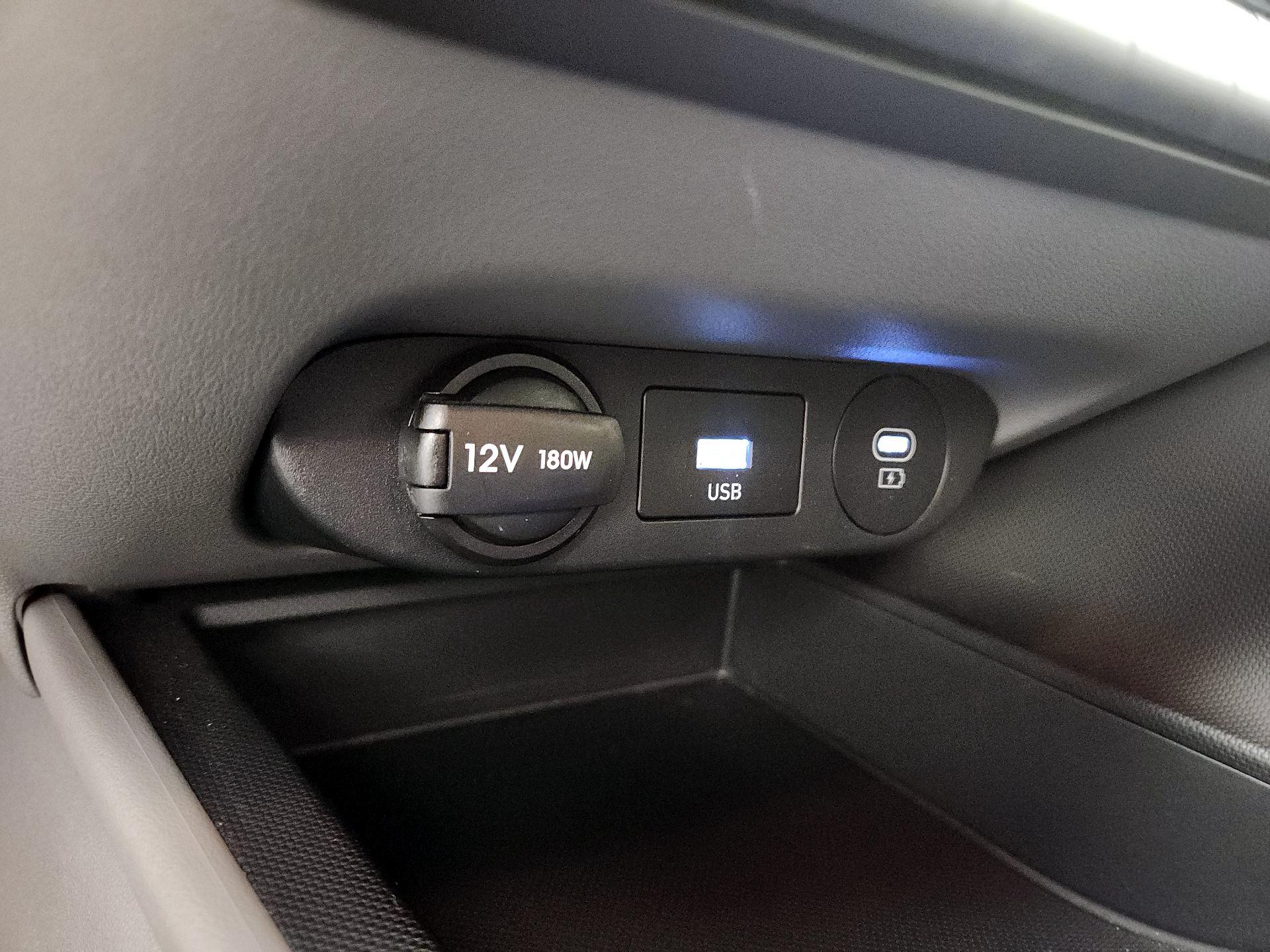 Thumbnail: 2024 Hyundai Elantra - 19