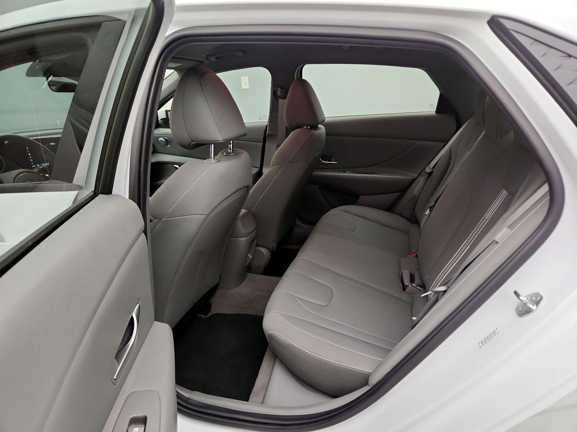 Thumbnail: 2024 Hyundai Elantra - 20