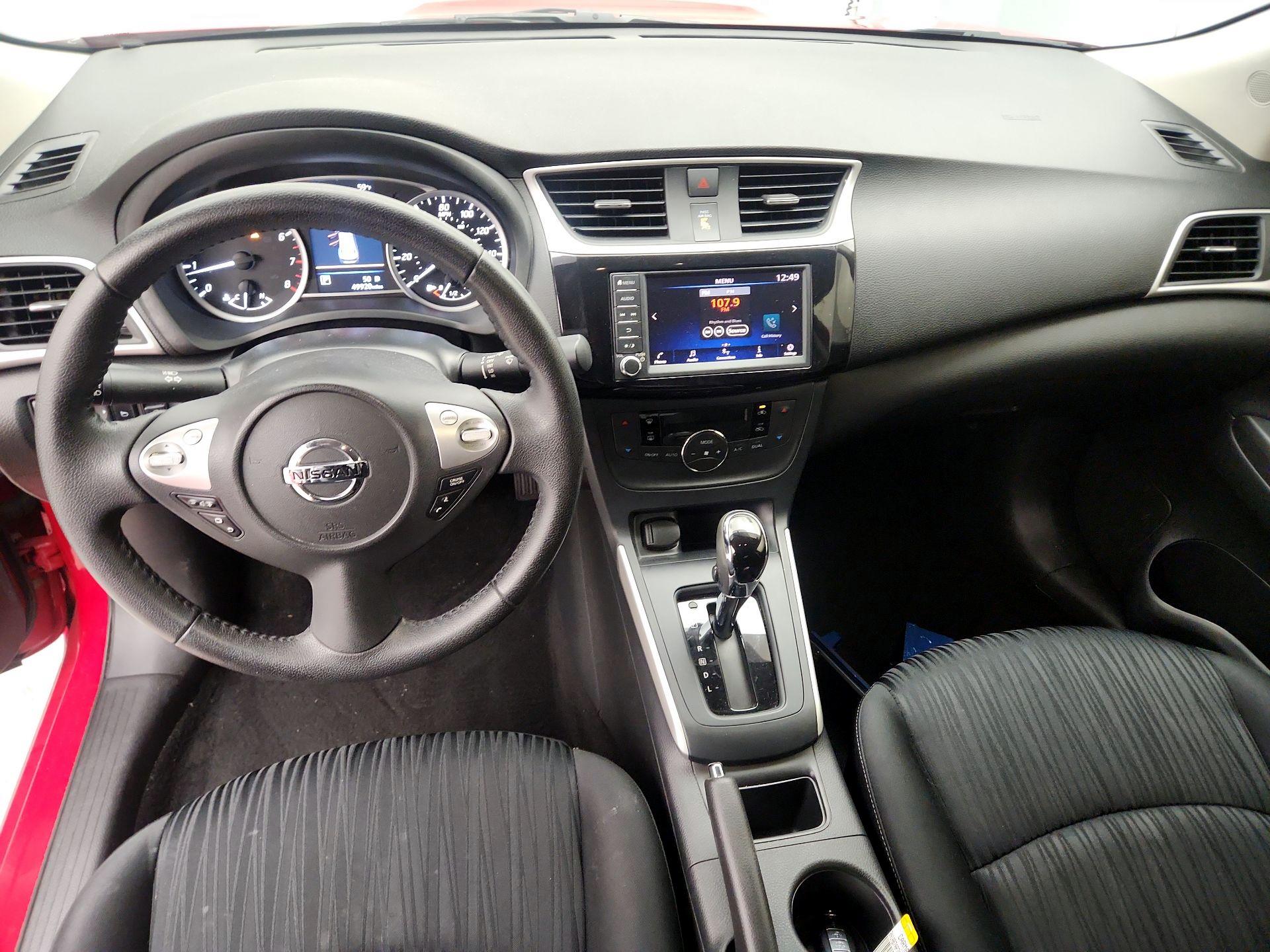 Thumbnail: 2019 Nissan Sentra - 9