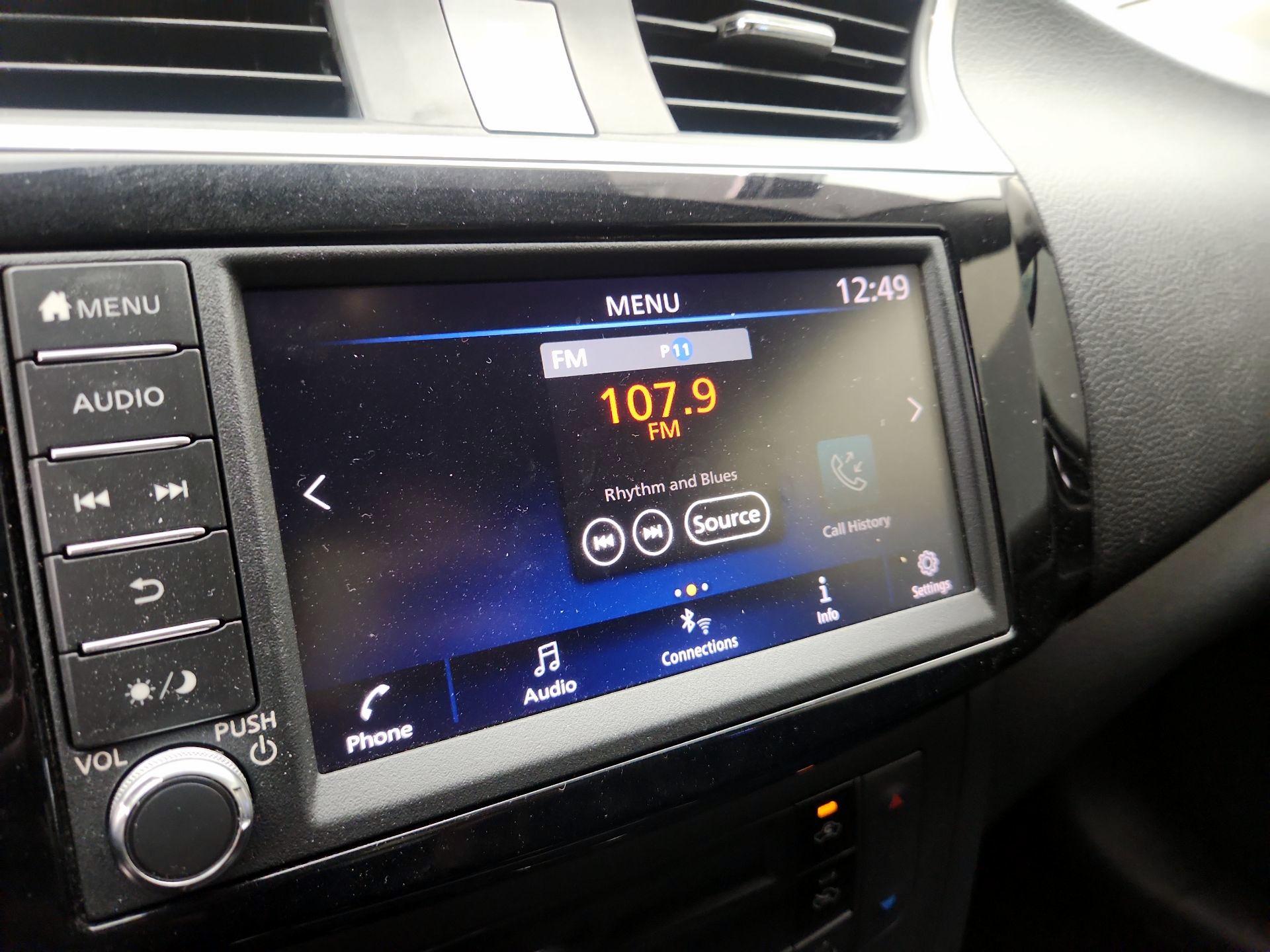 Thumbnail: 2019 Nissan Sentra - 15