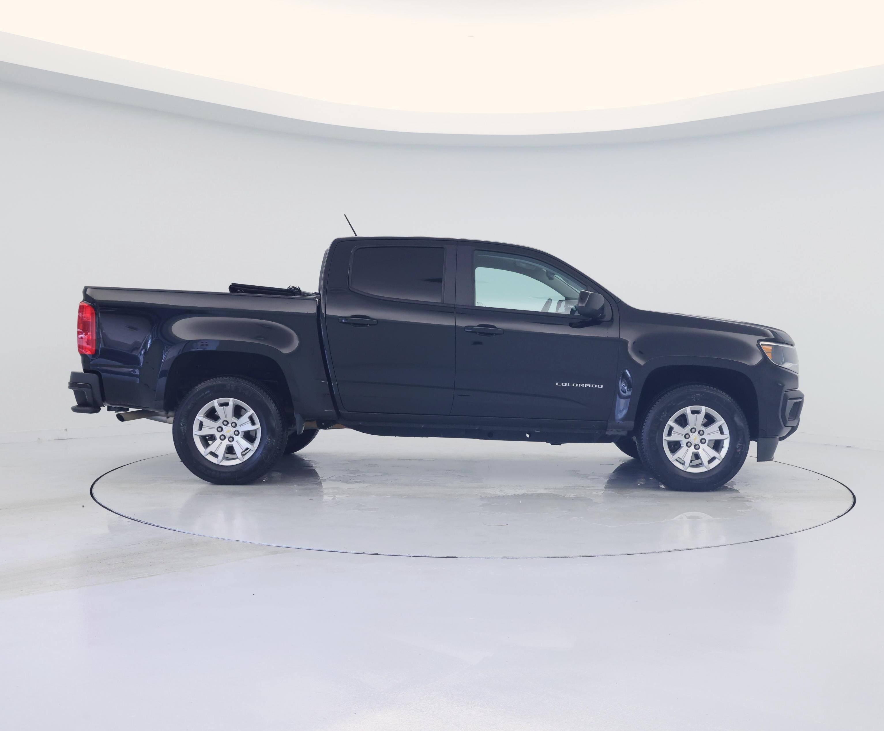 Thumbnail: 2022 Chevrolet Colorado - 7