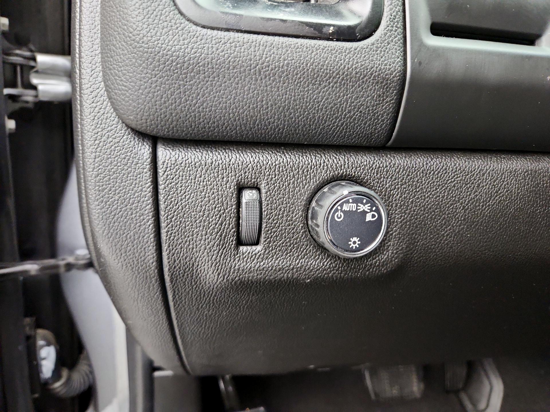 Thumbnail: 2021 Chevrolet Colorado - 13