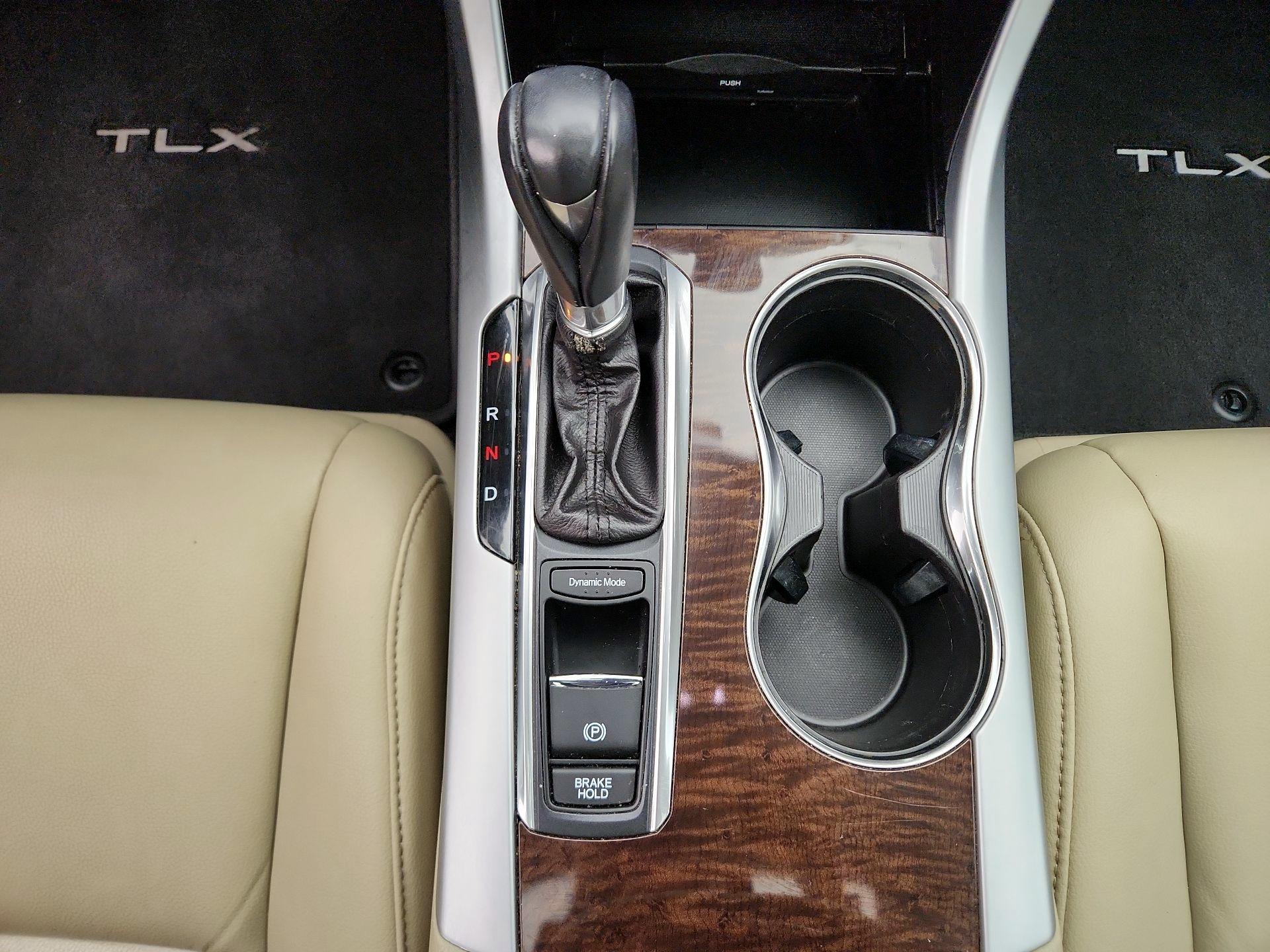 Thumbnail: 2020 Acura TLX - 17