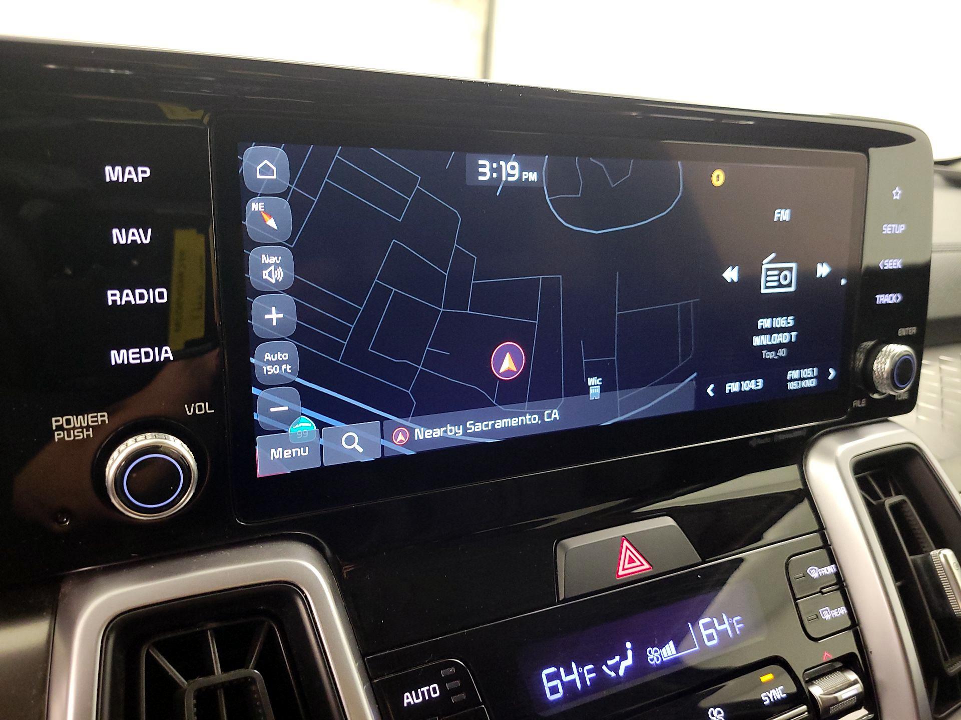 Thumbnail: 2023 Kia Sorento - 14