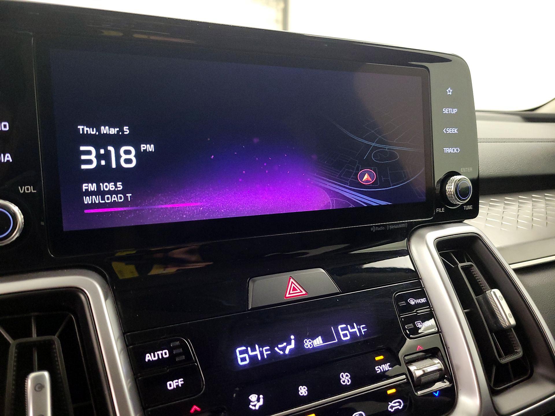 Thumbnail: 2023 Kia Sorento - 16