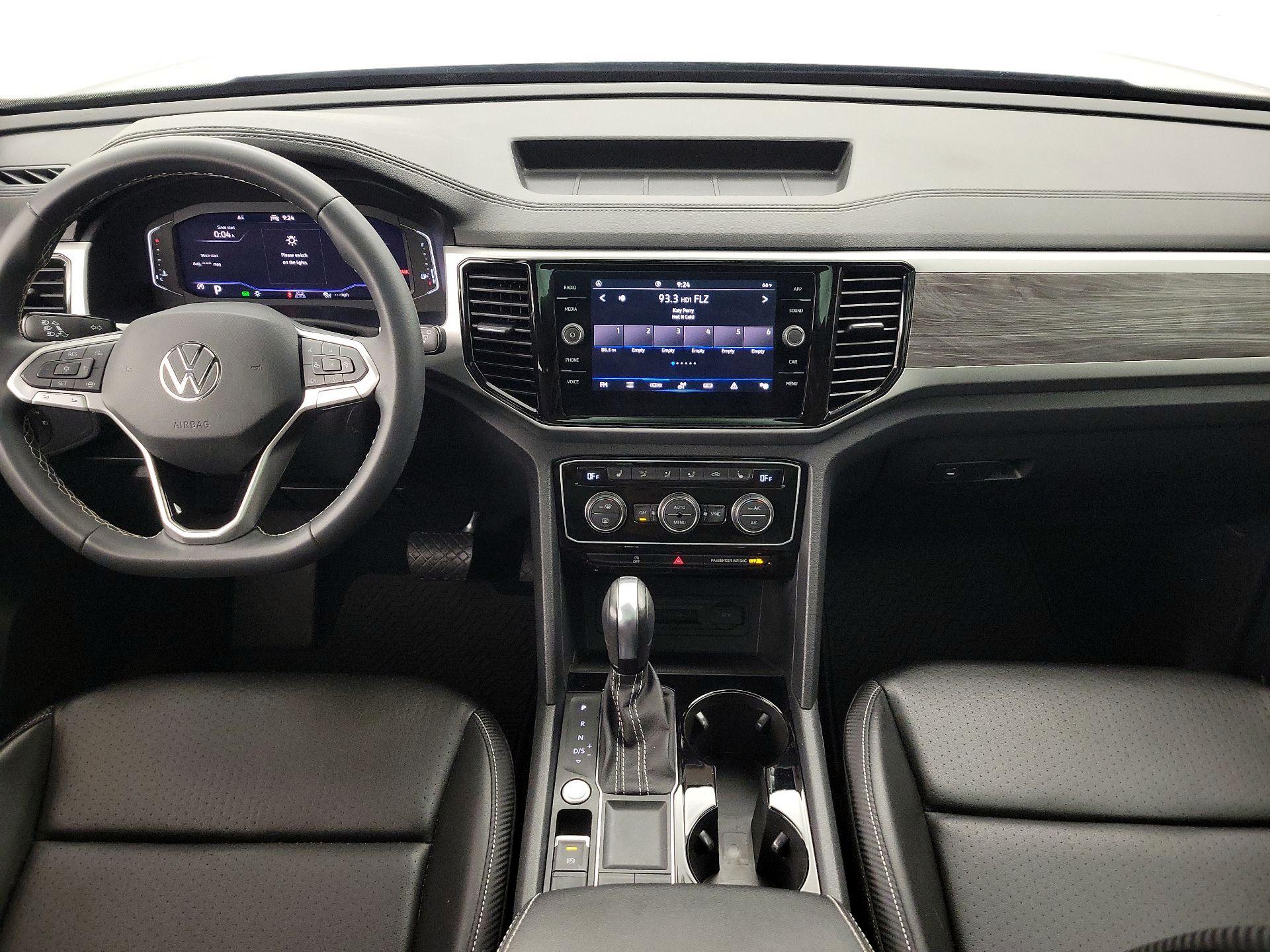 Thumbnail: 2022 Volkswagen Atlas - 9