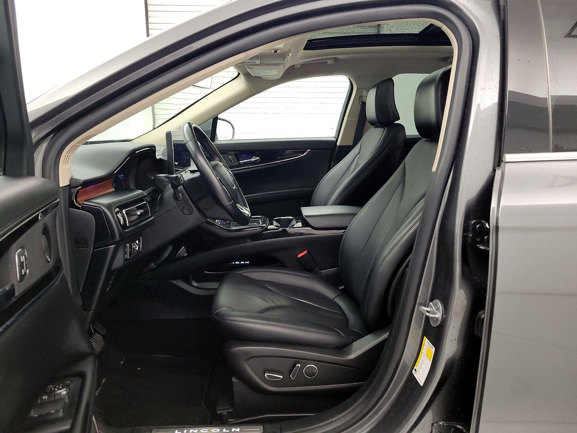 Thumbnail: 2022 Lincoln Nautilus - 11
