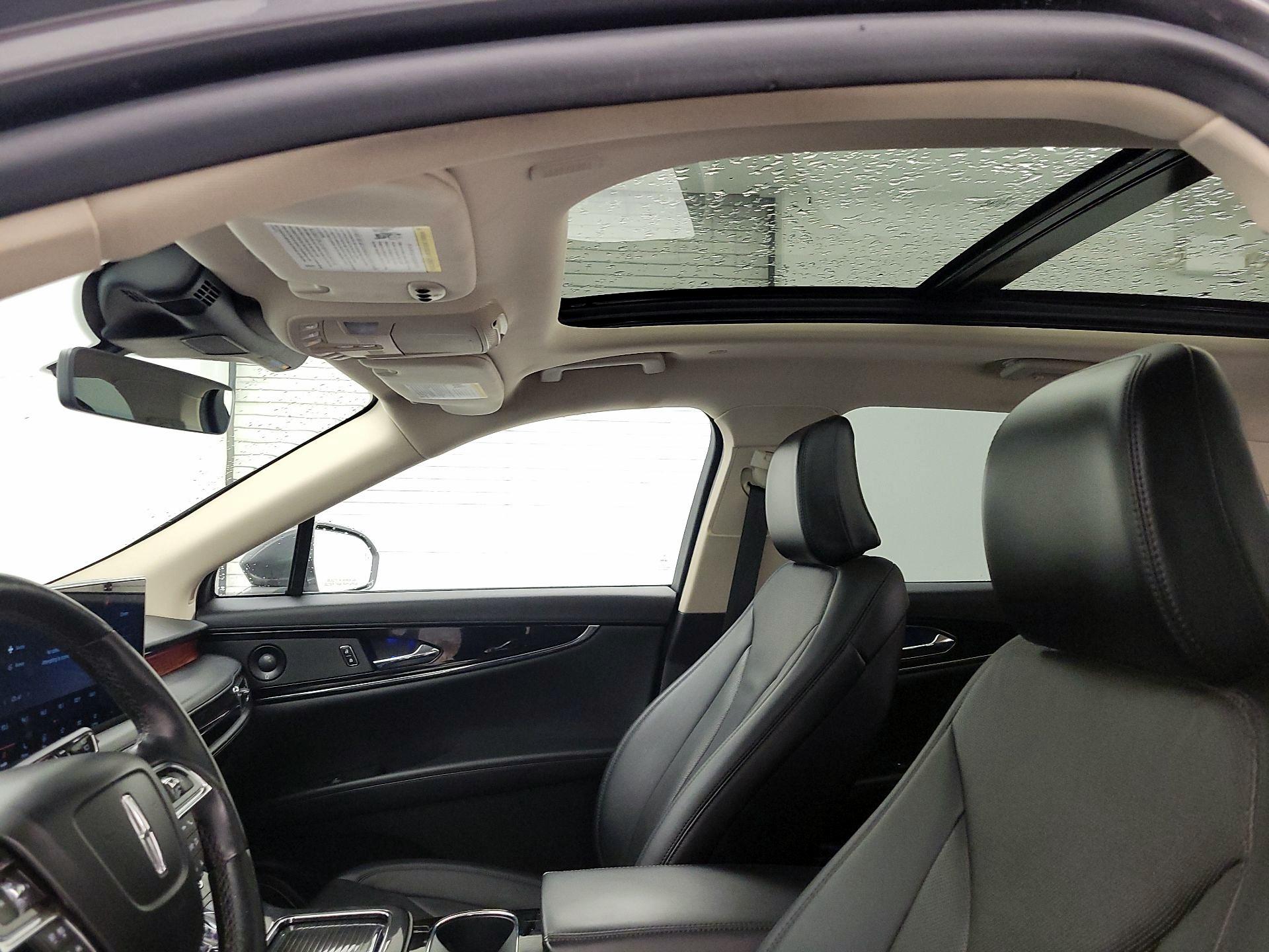 Thumbnail: 2022 Lincoln Nautilus - 20