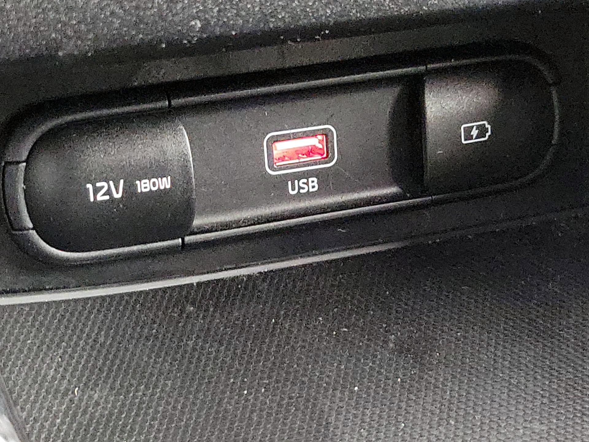 Thumbnail: 2023 Kia Forte - 19