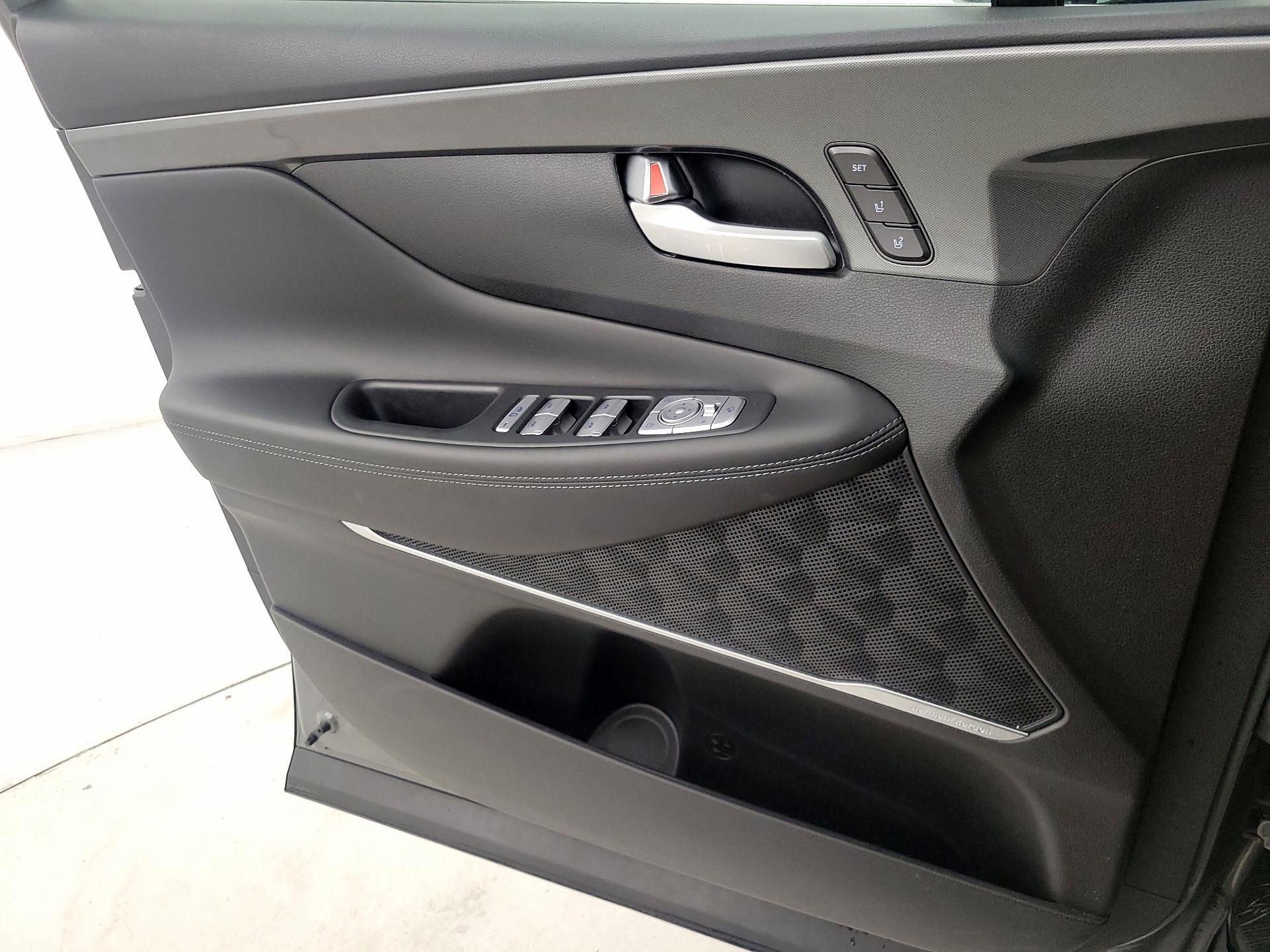 Thumbnail: 2023 Hyundai Santa Fe - 12