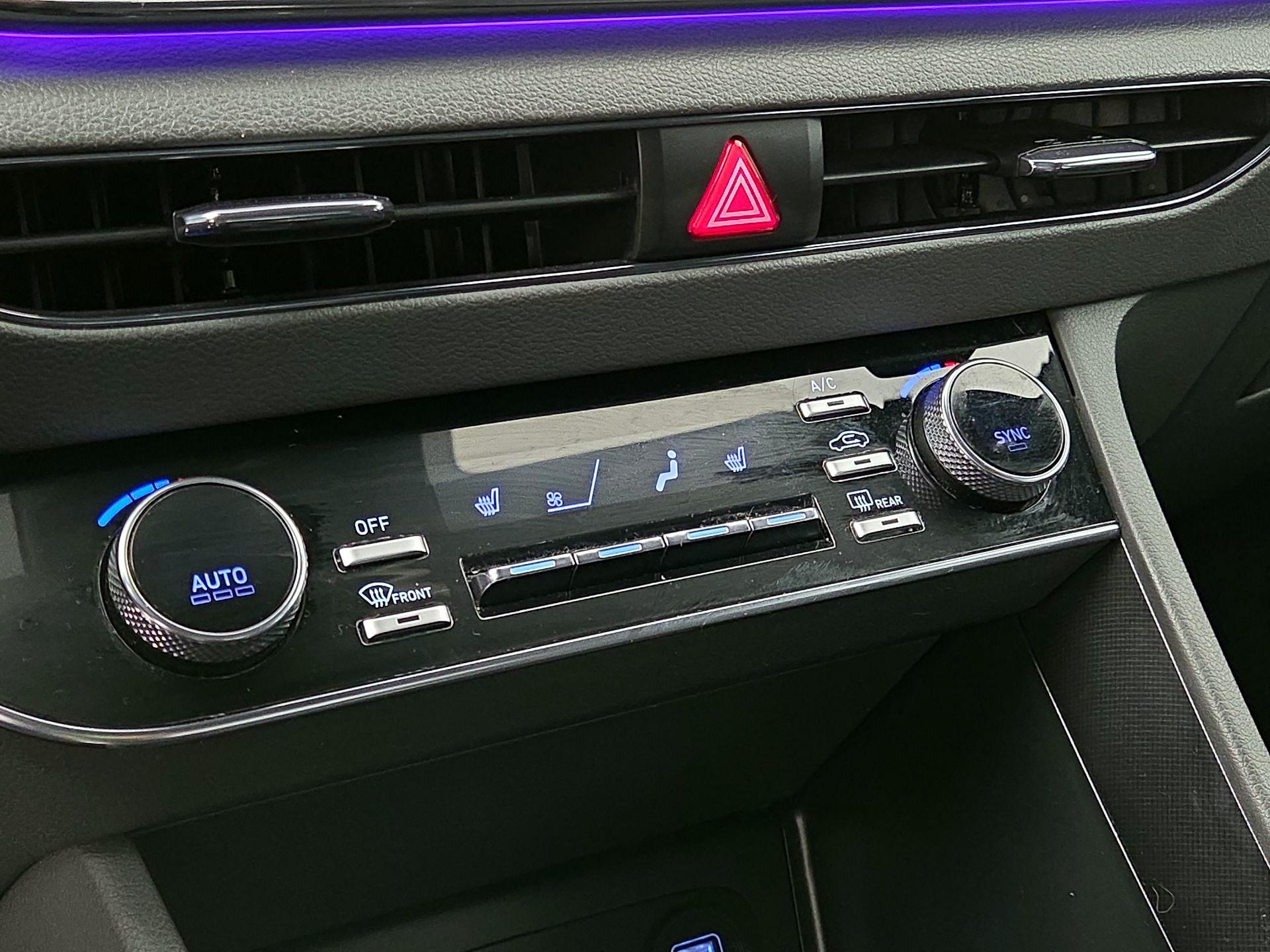 Thumbnail: 2023 Hyundai Sonata - 17