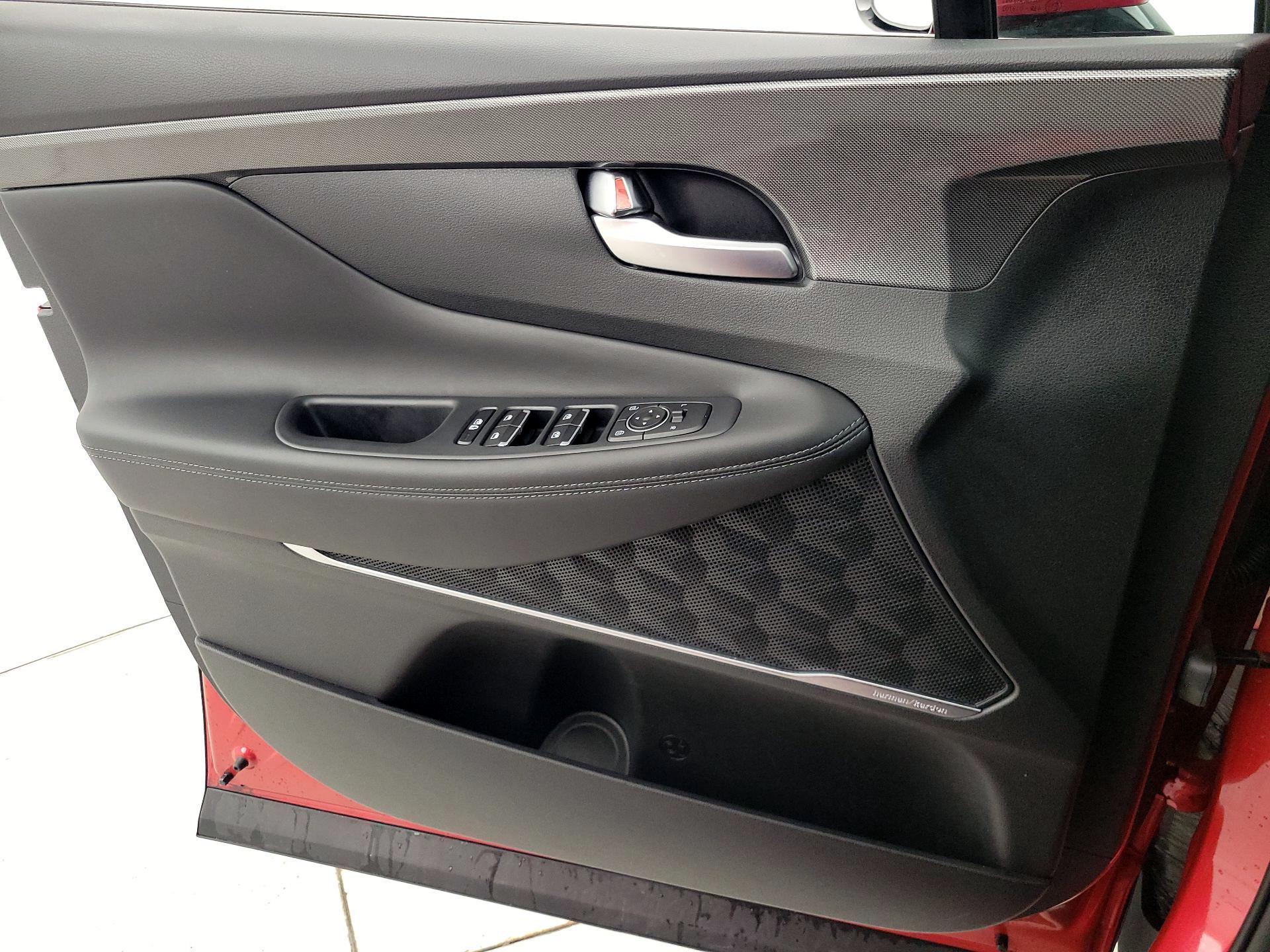 Thumbnail: 2023 Hyundai Santa Fe - 12